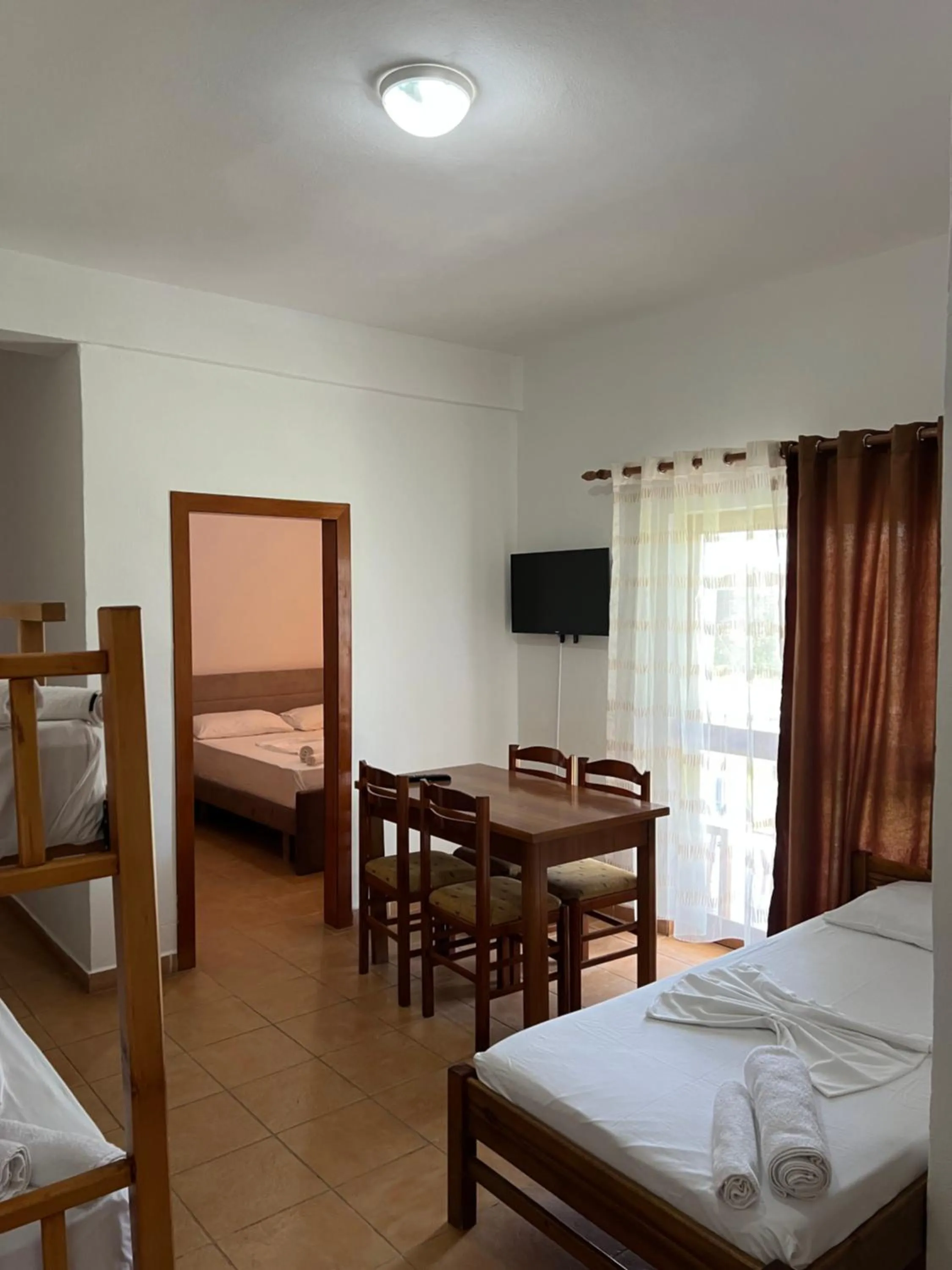 Bed in Hotel Athina
