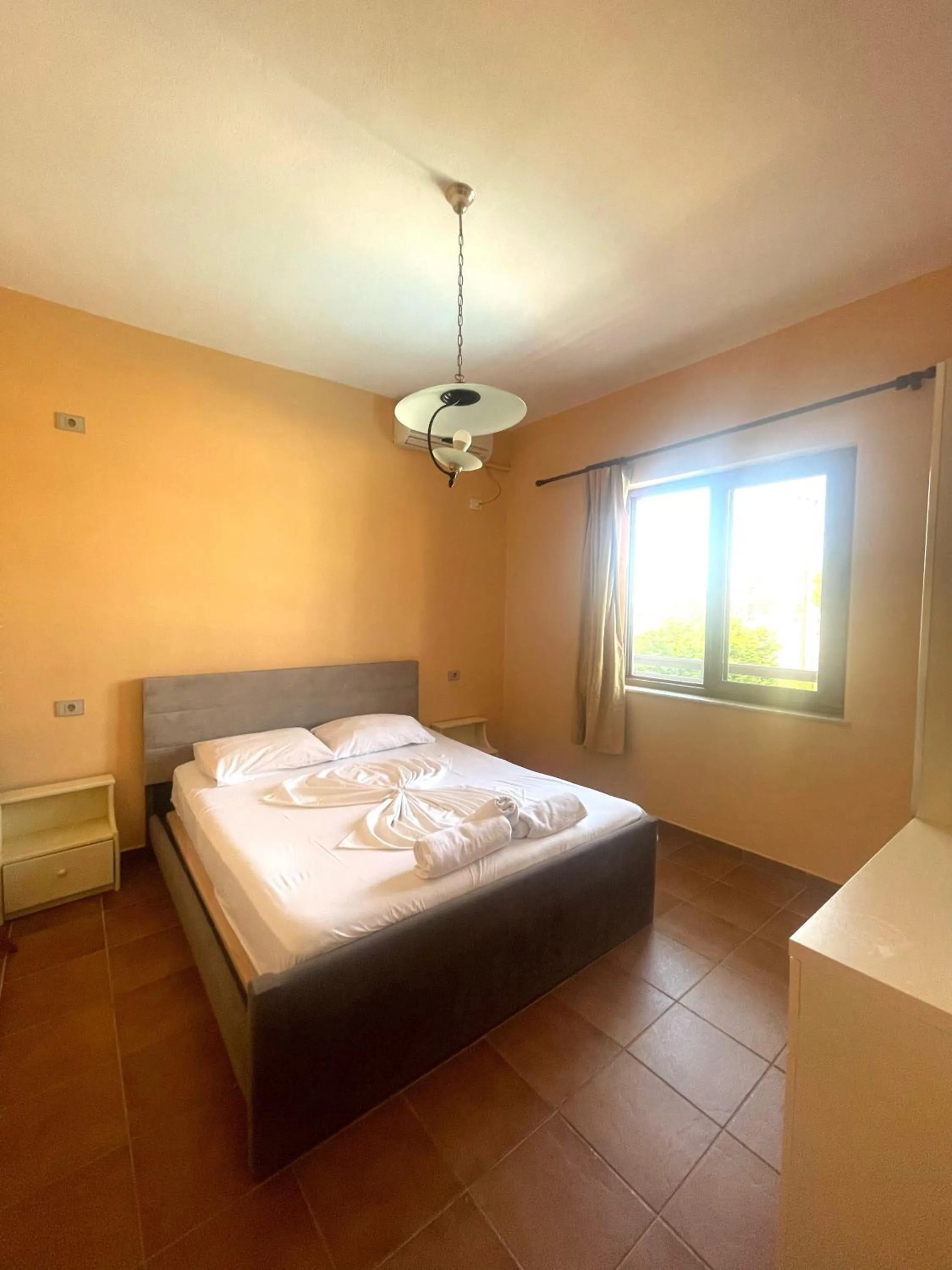 Bed in Hotel Athina