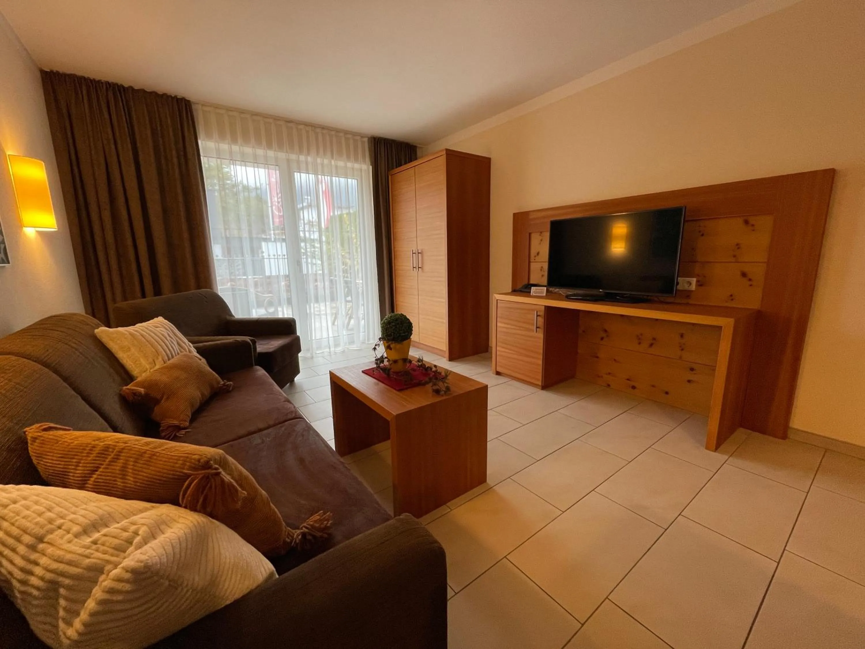 Communal lounge/ TV room in Apart-Elisabeth