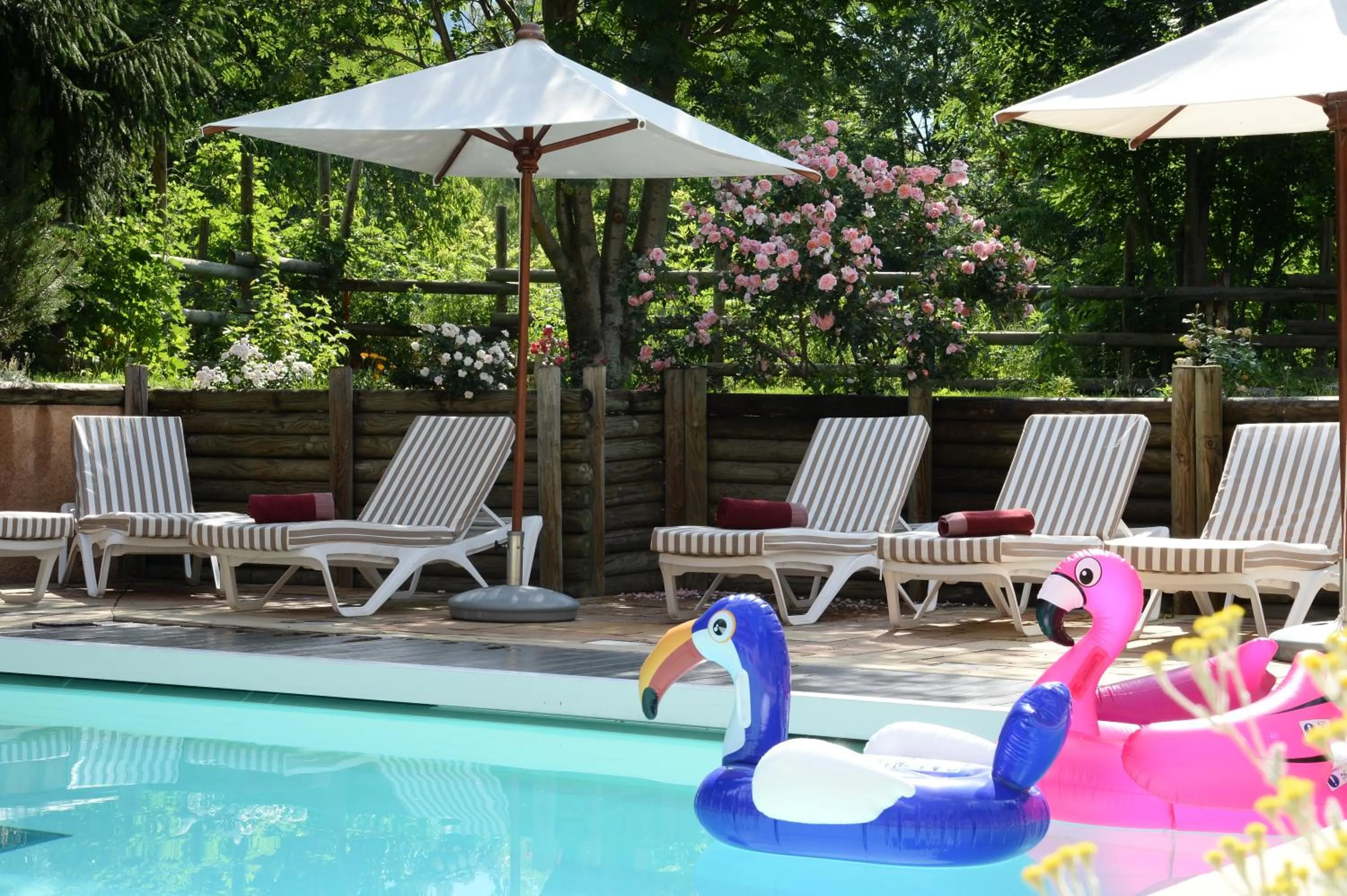 Spa and wellness centre/facilities in Alliey & Spa Piscine Appart-hôtel Serre chevalier