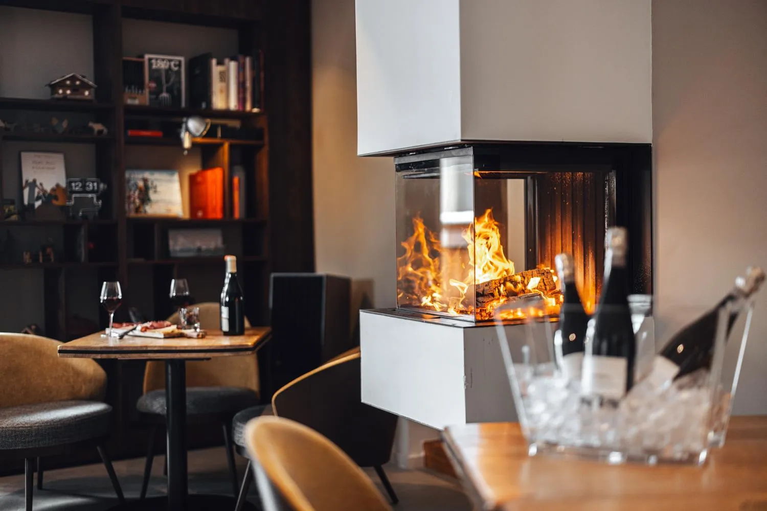 Lounge or bar in Alliey & Spa Piscine Appart-hôtel Serre chevalier