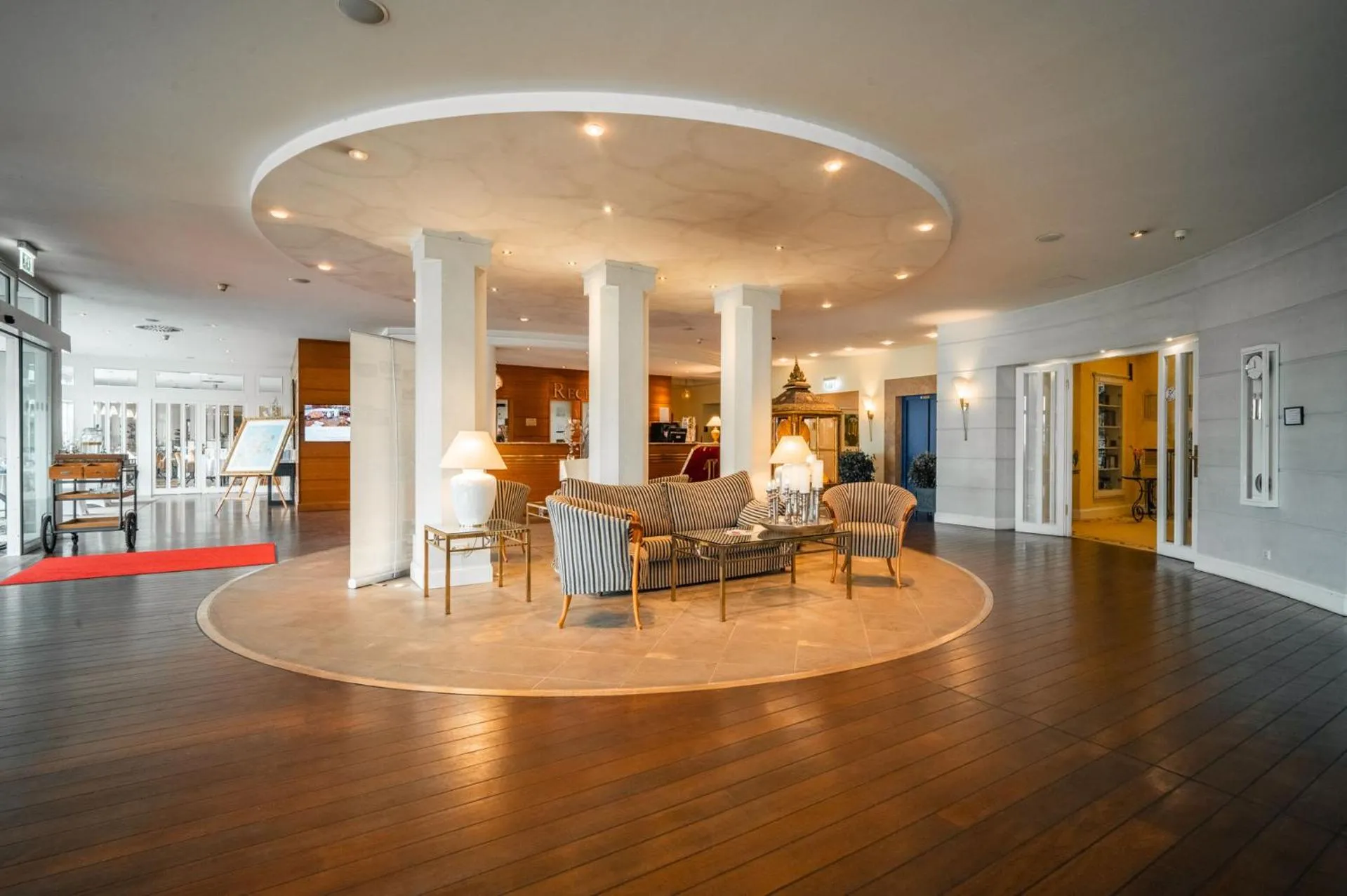 Lobby or reception in Grand Hotel Binz