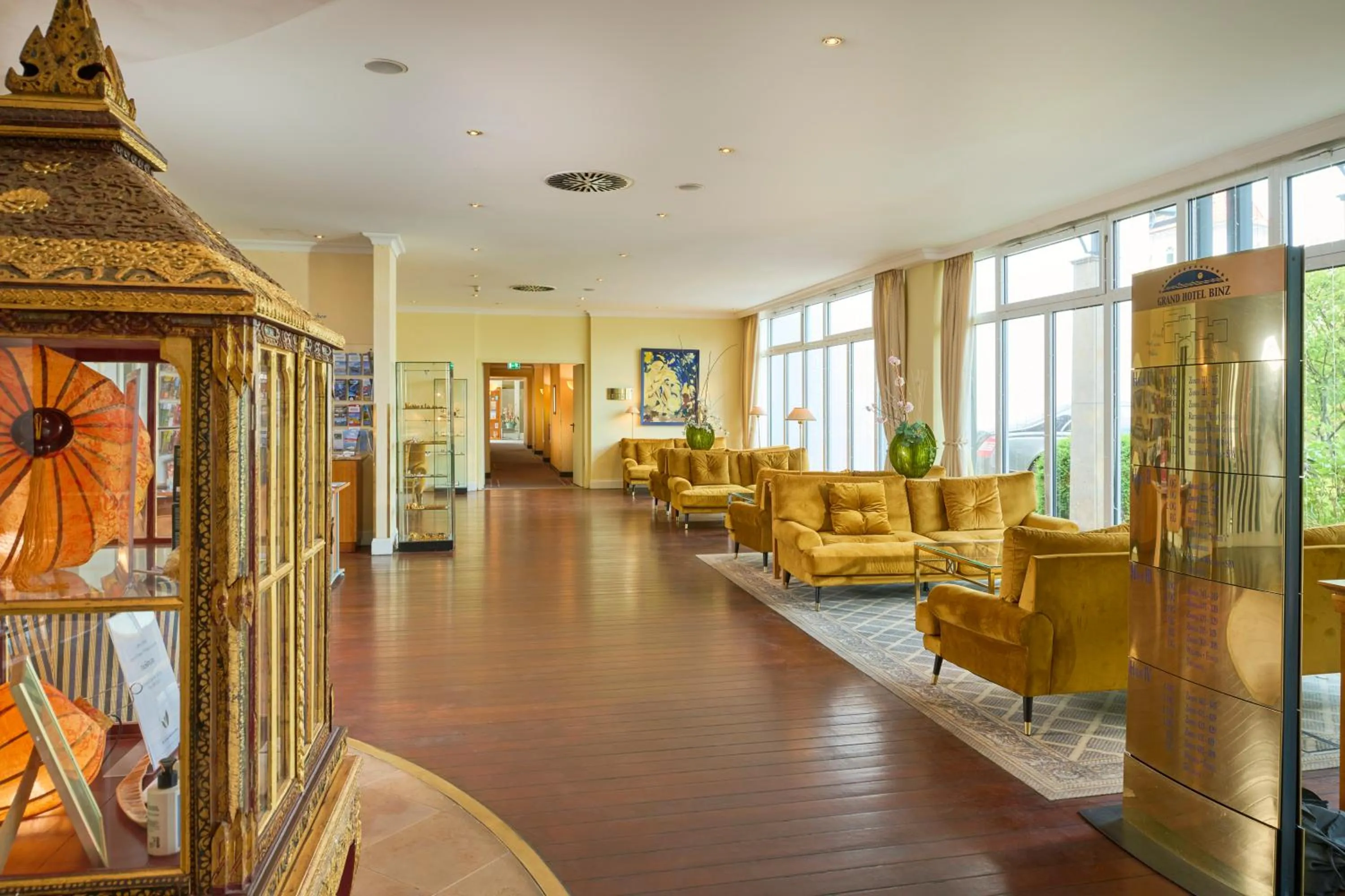 Lobby or reception in Grand Hotel Binz