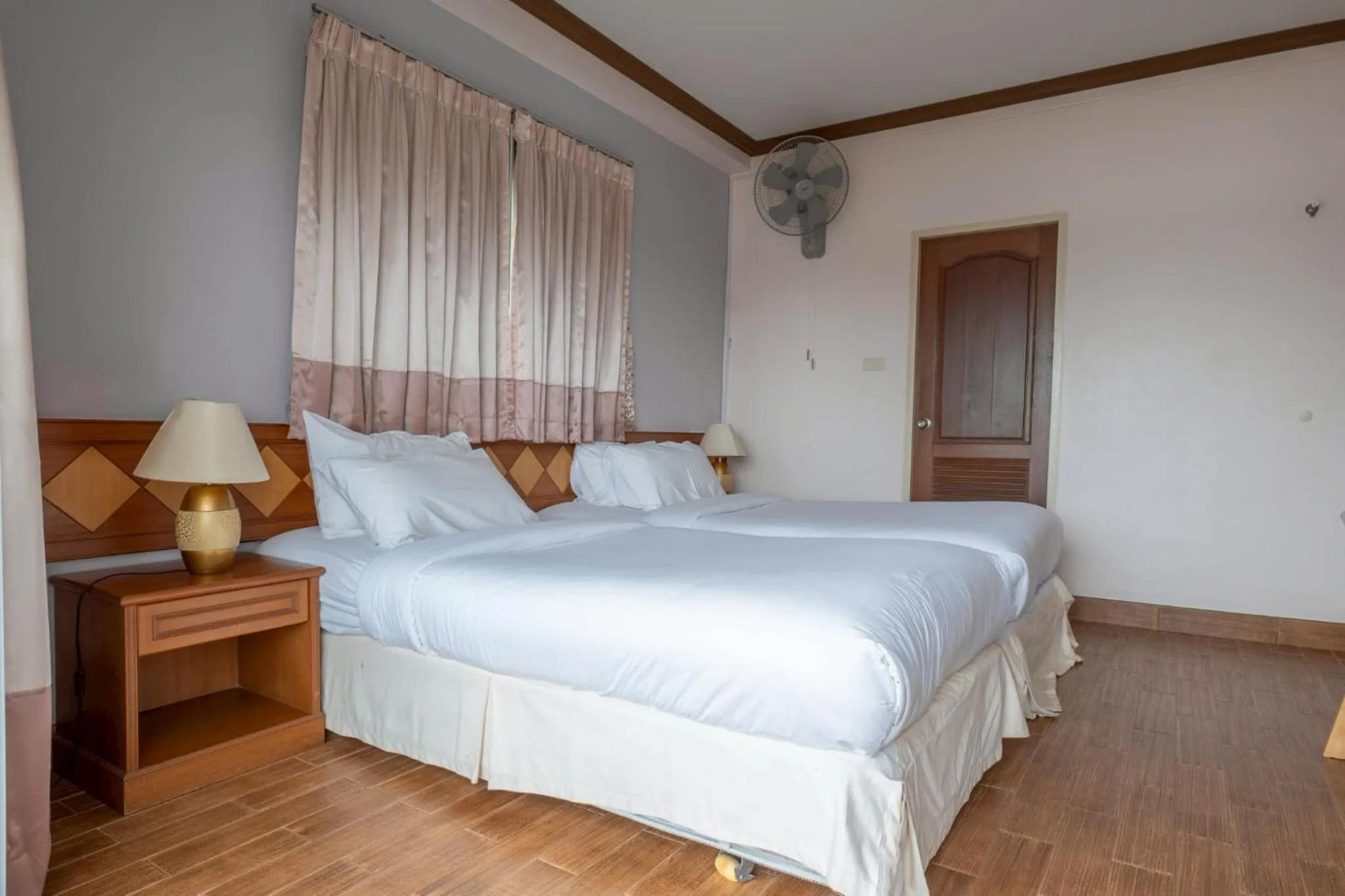 Bed in Krabi River Hotel