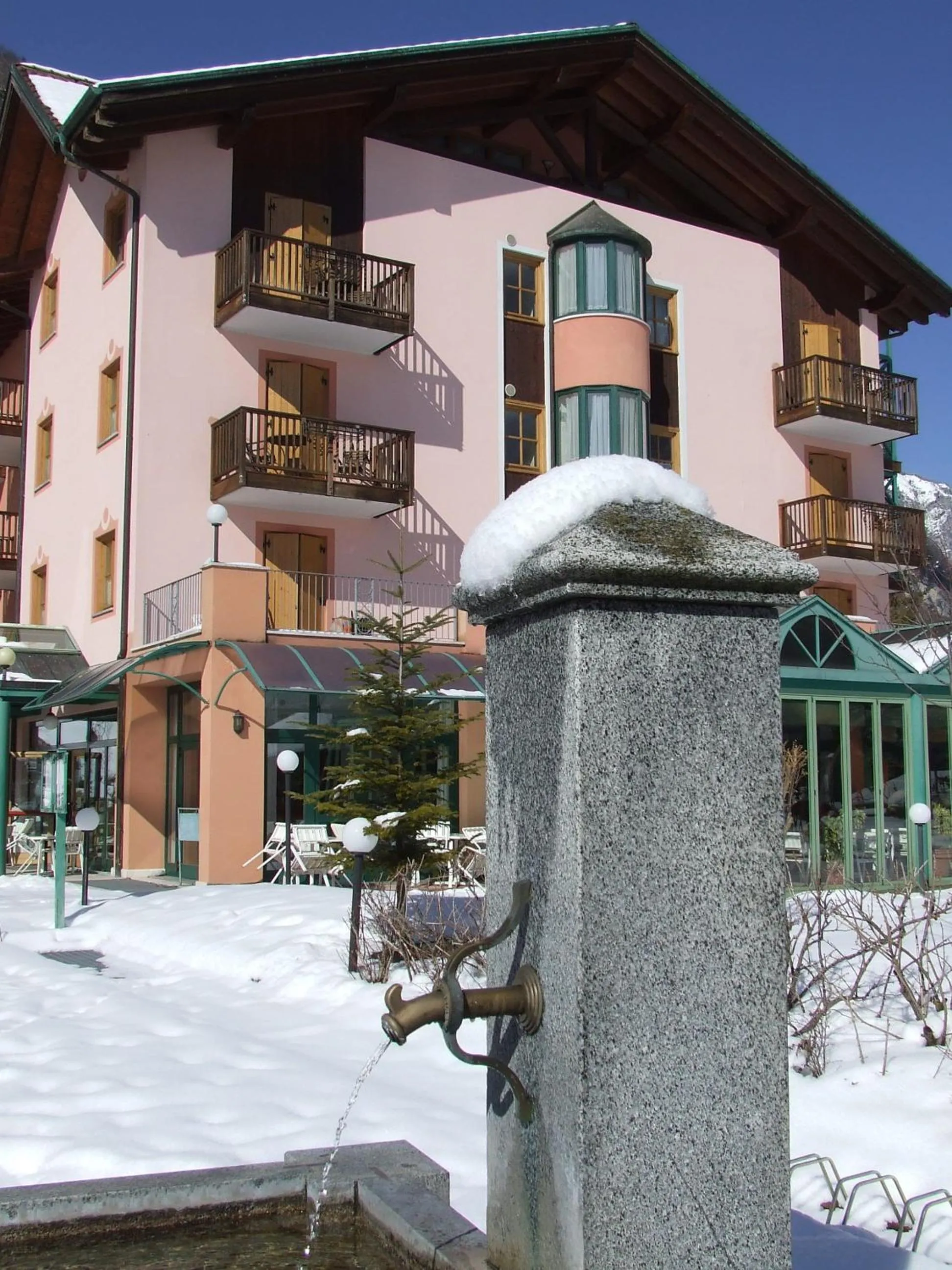 Property building in Club Hotel Tenno