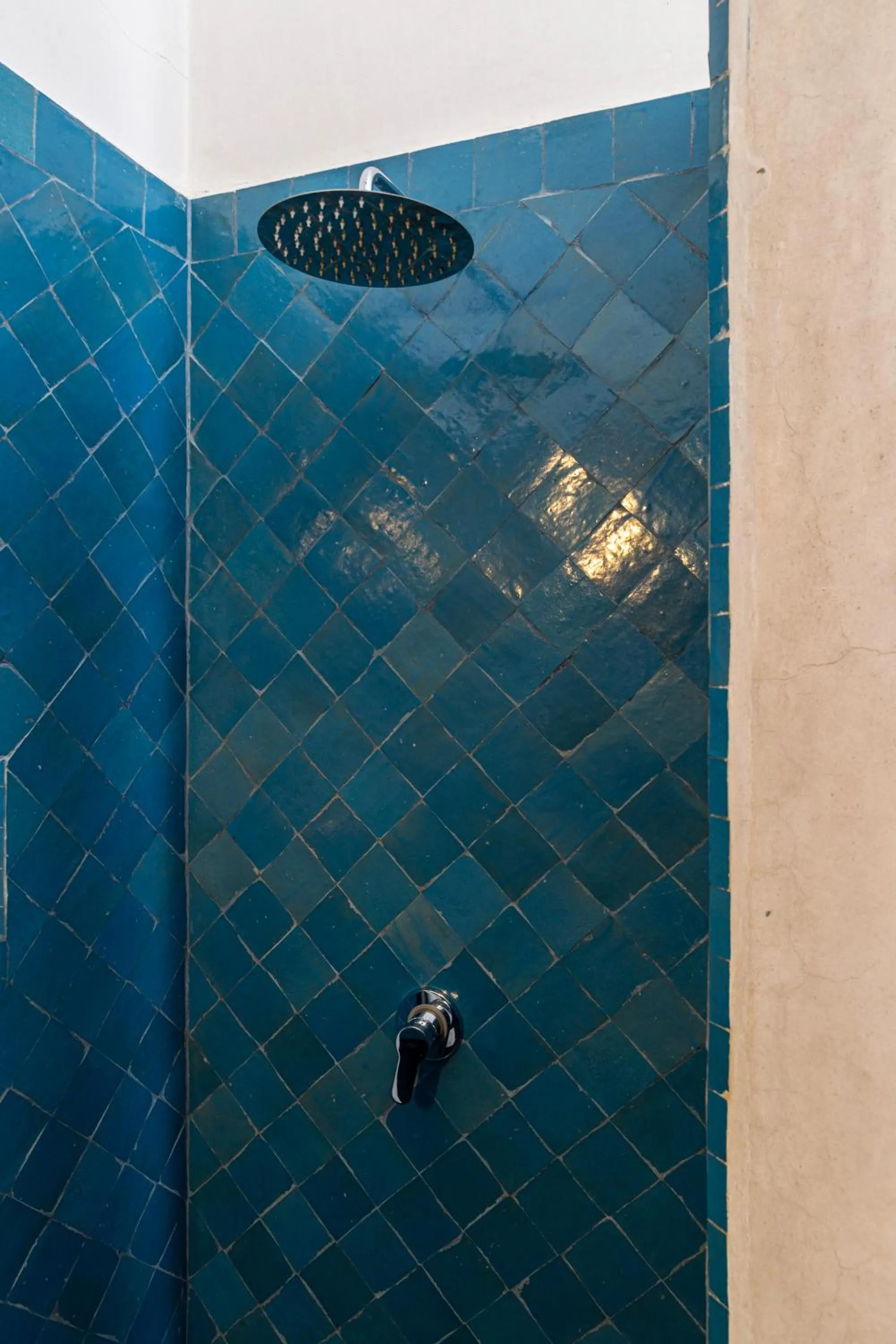Shower in Riad O