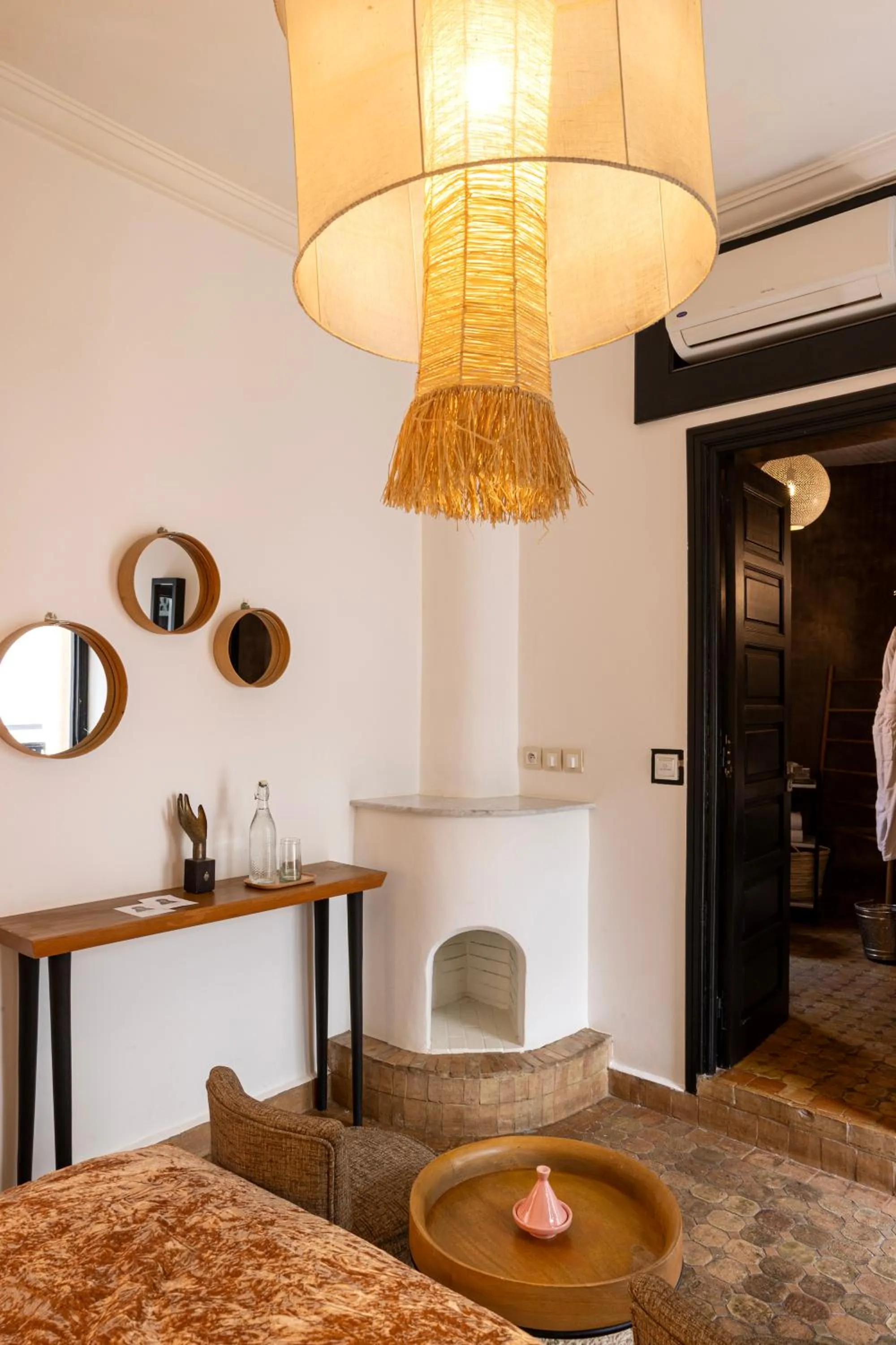 Photo of the whole room, Bed in Riad O