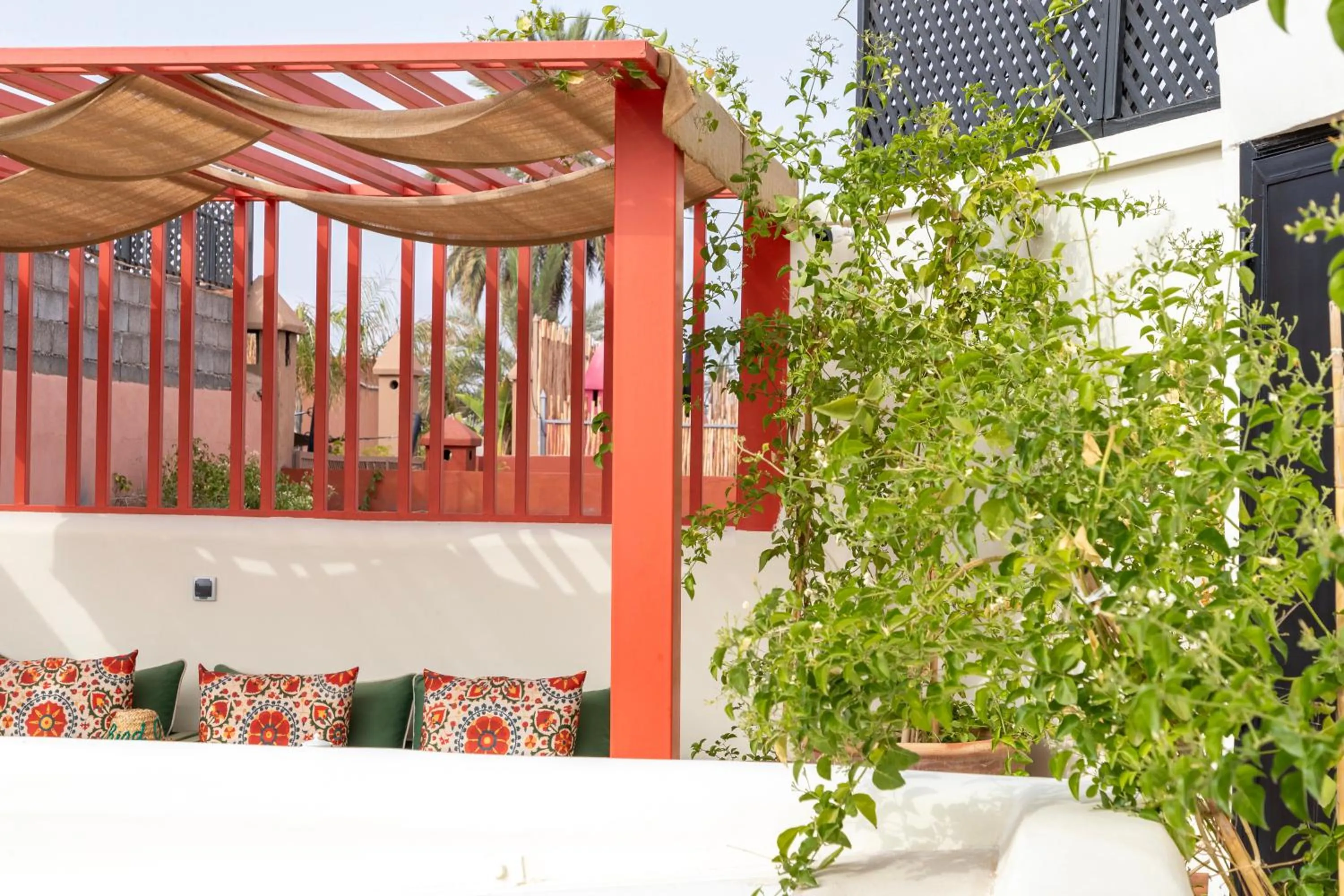 Restaurant/places to eat in Riad O