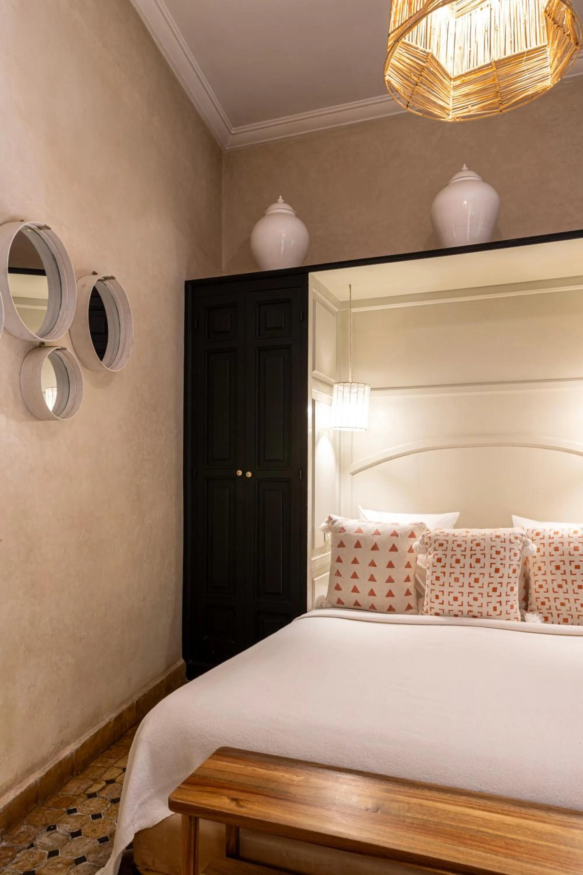 Photo of the whole room, Bed in Riad O