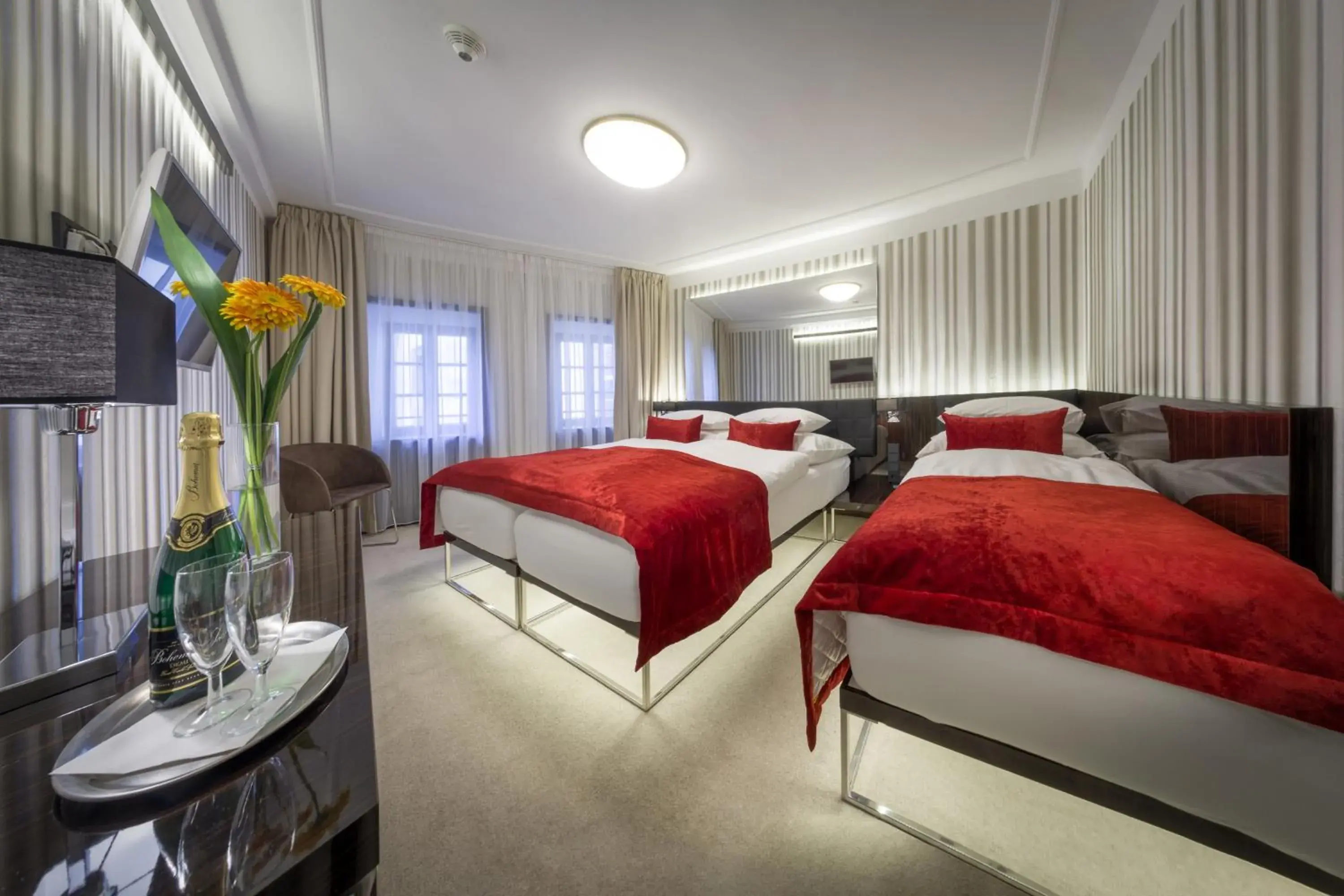 Bedroom, Bed in Clementin Bedroom, Bed in Clementin