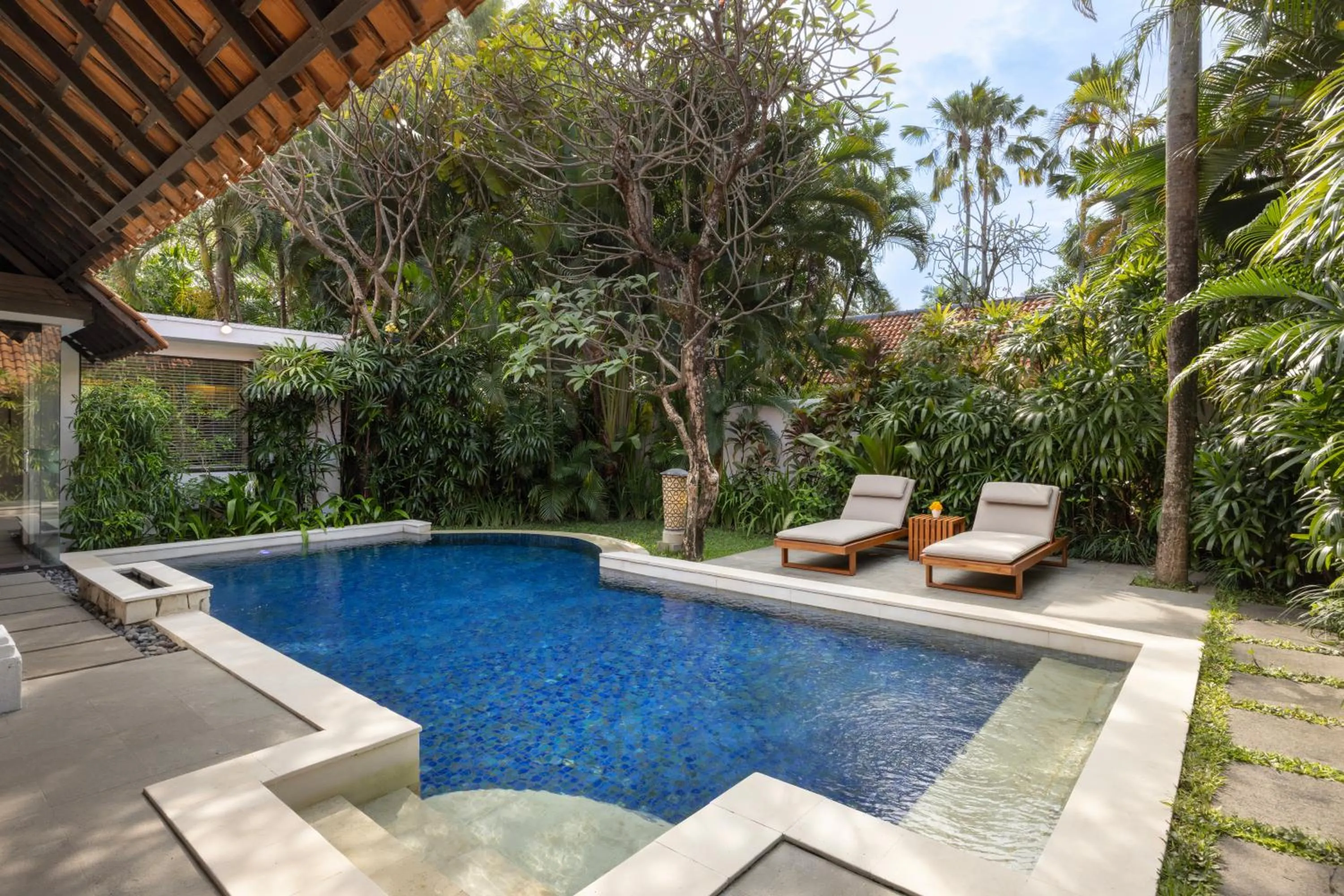 Swimming pool in Alaya Dedaun Kuta