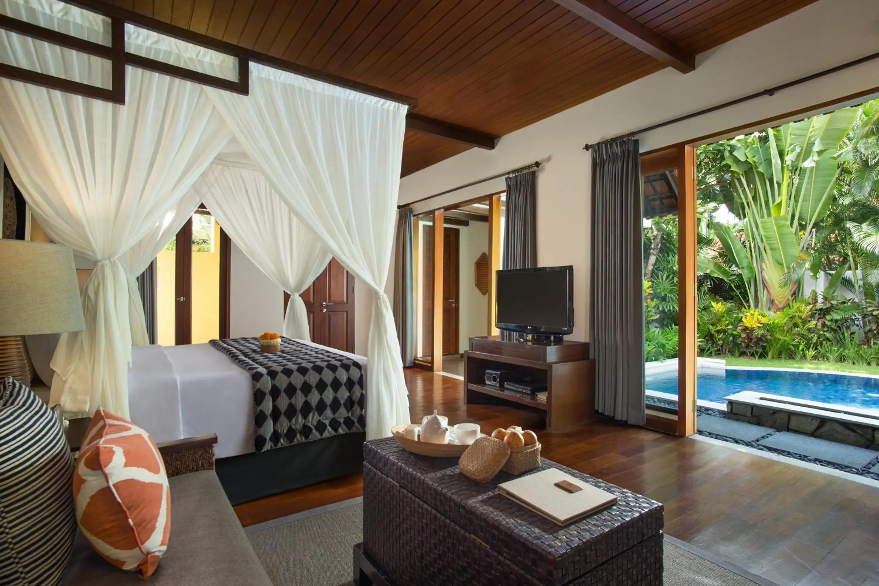 One-Bedroom Villa with Private Pool in Alaya Dedaun Kuta