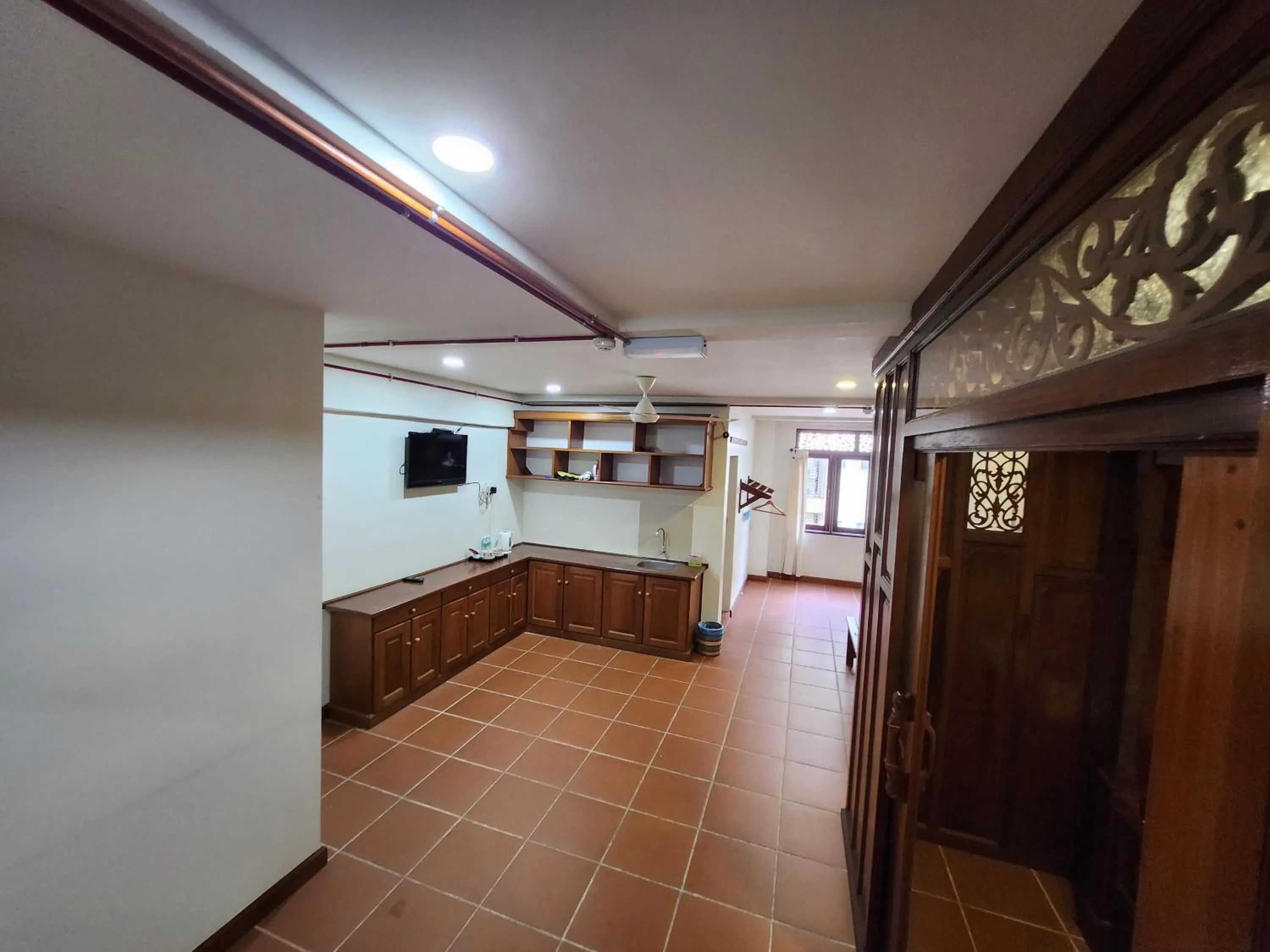 Drinks in Uptown Eco Hotel