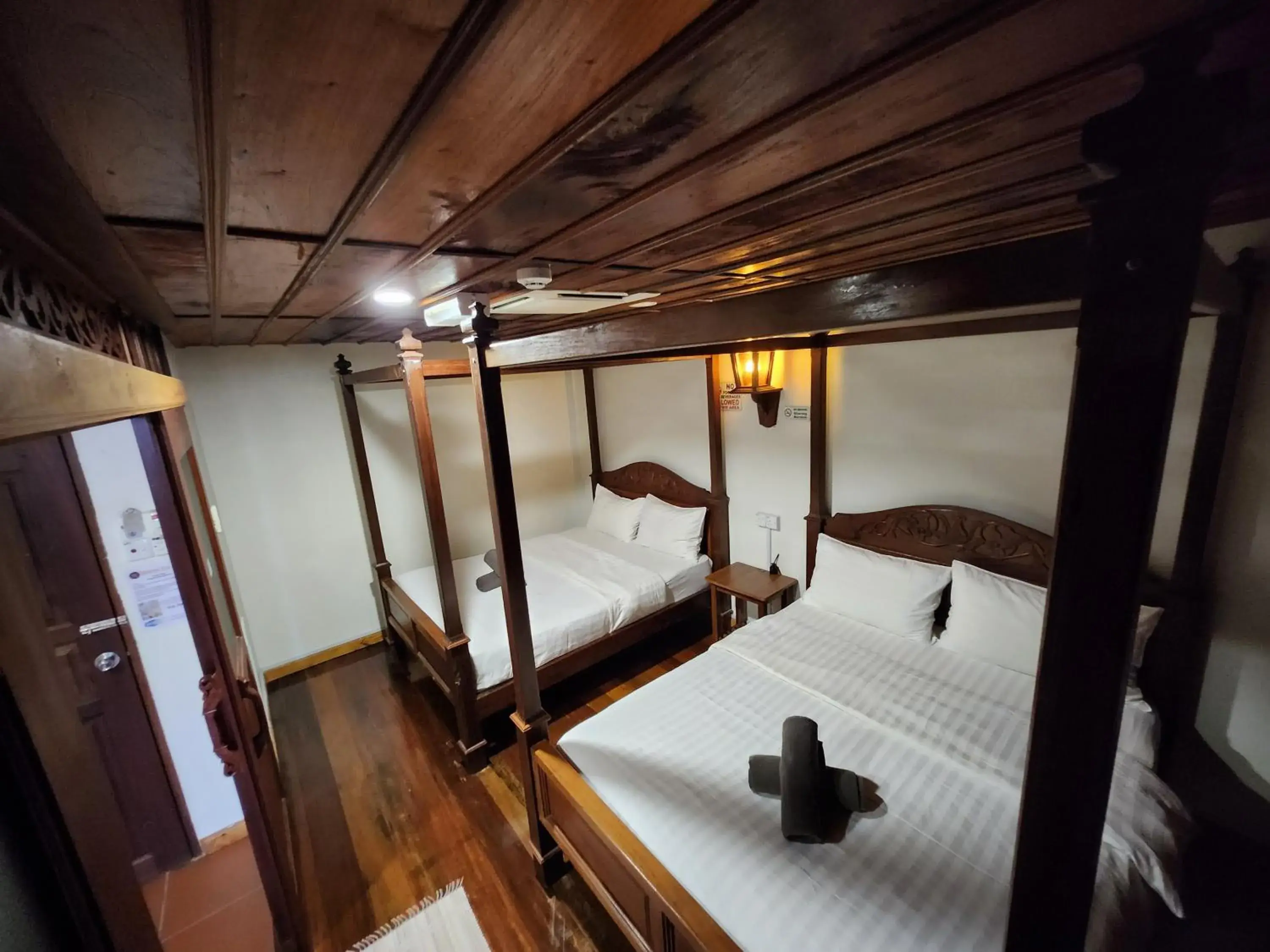 Bed in Uptown Eco Hotel Bed in Uptown Eco Hotel