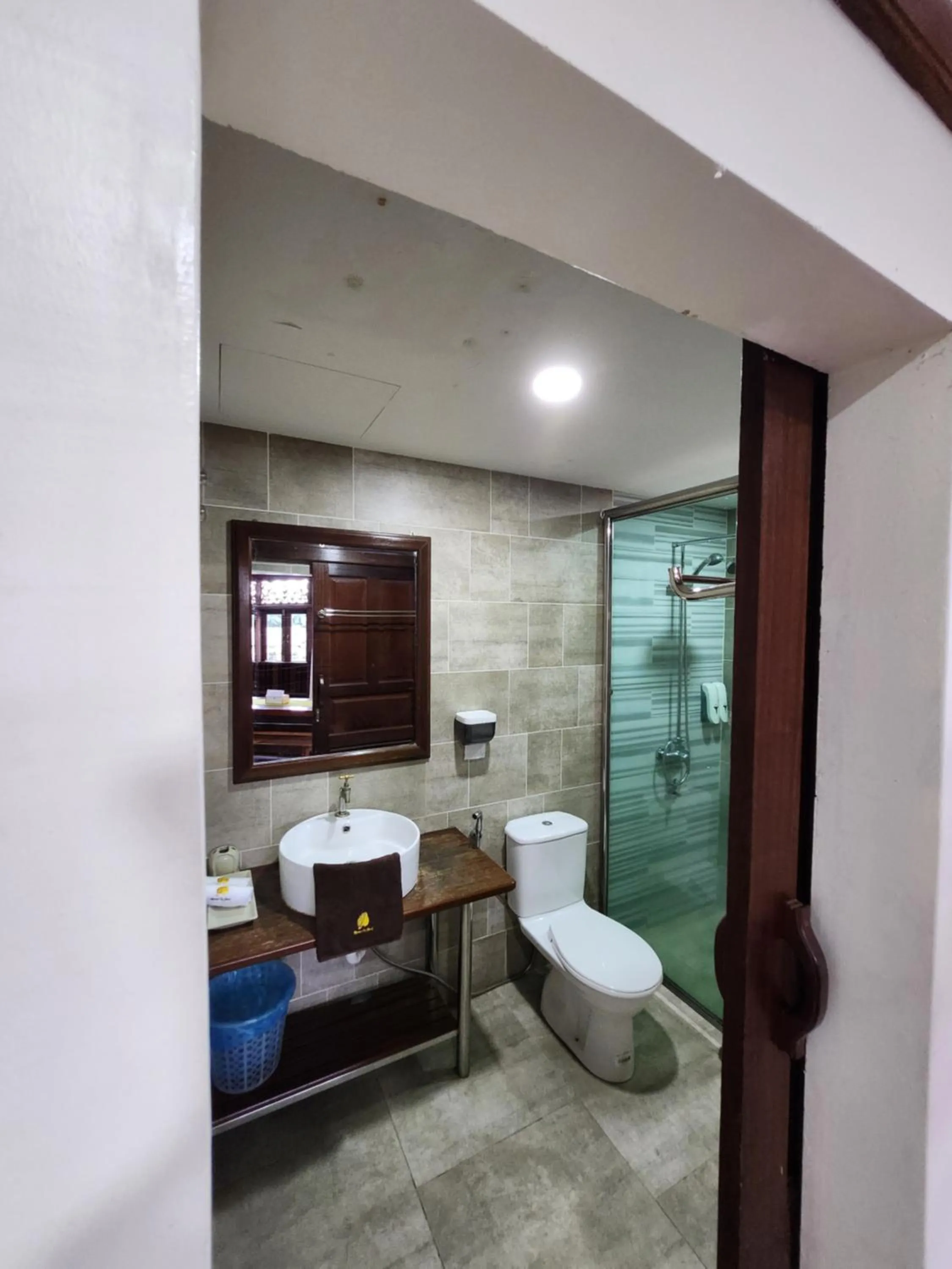 Shower in Uptown Eco Hotel