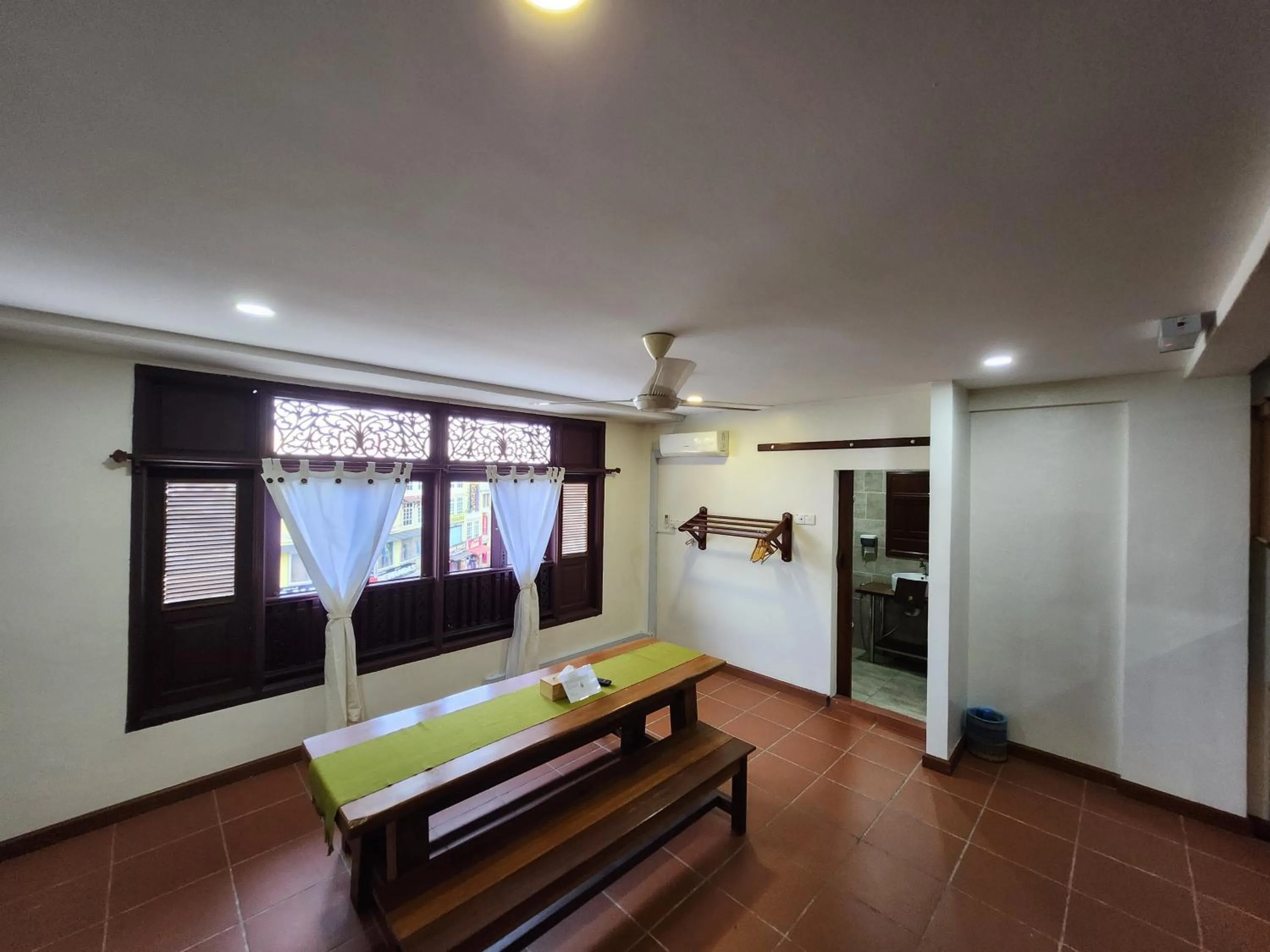 Seating area in Uptown Eco Hotel