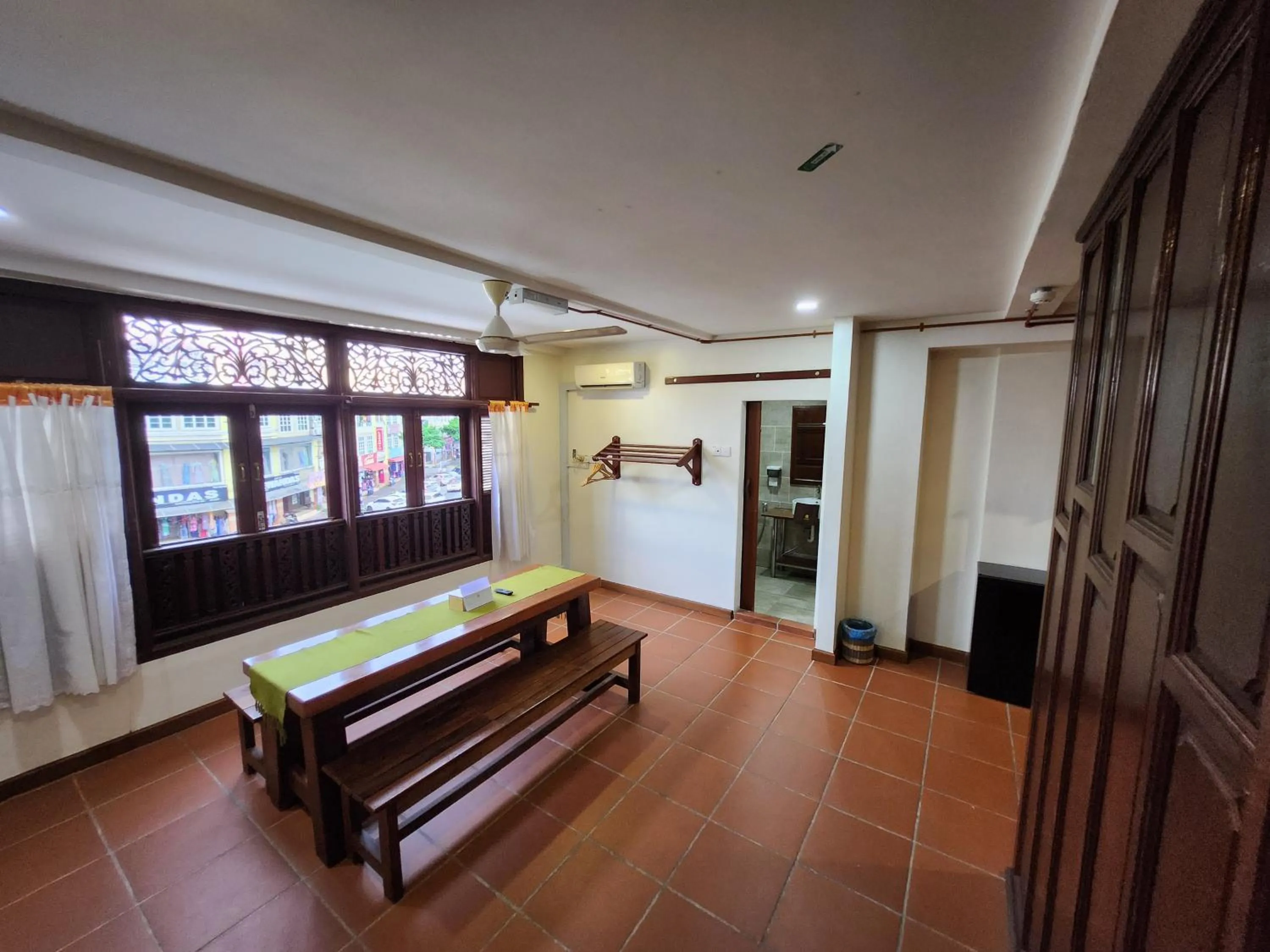 Seating area in Uptown Eco Hotel