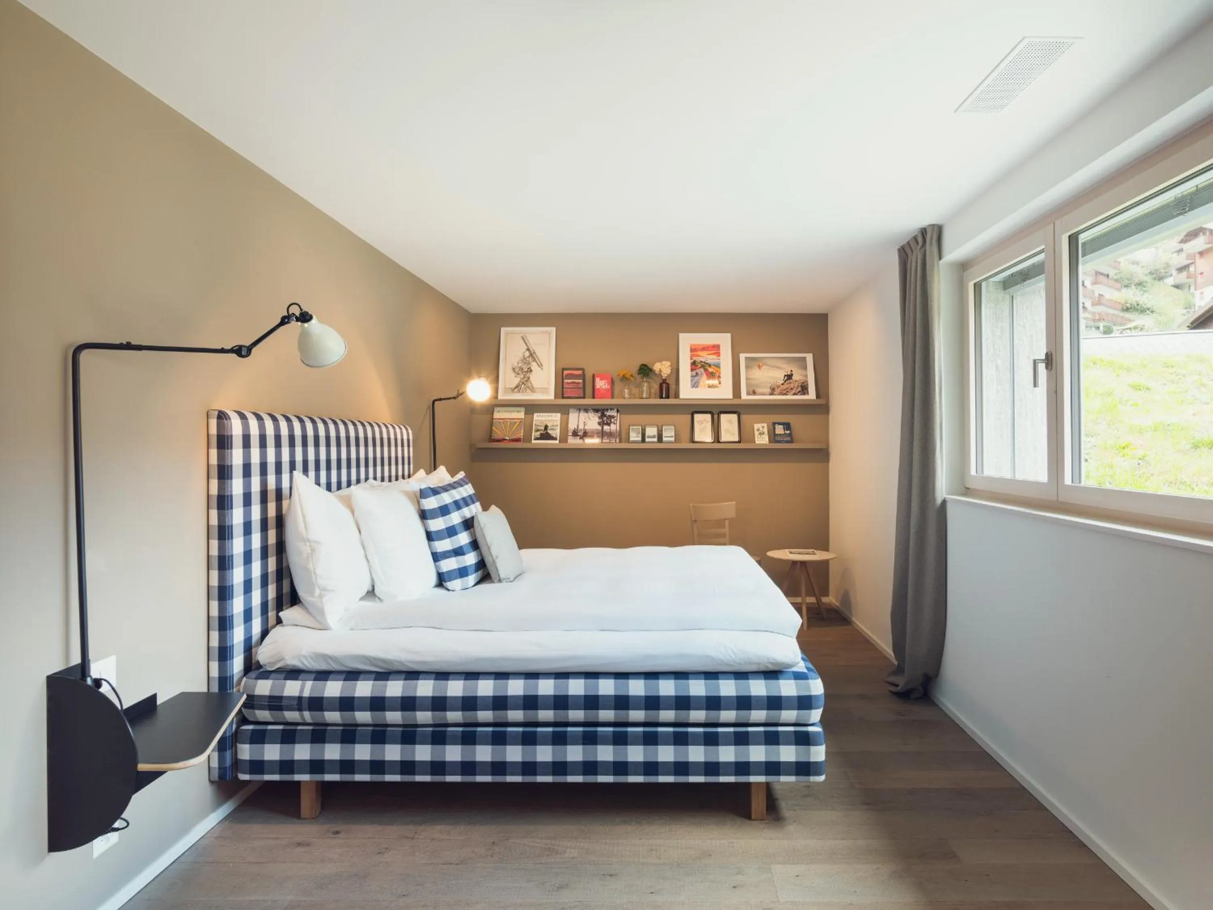 Bed in OVERLOOK Lodge by CERVO Zermatt