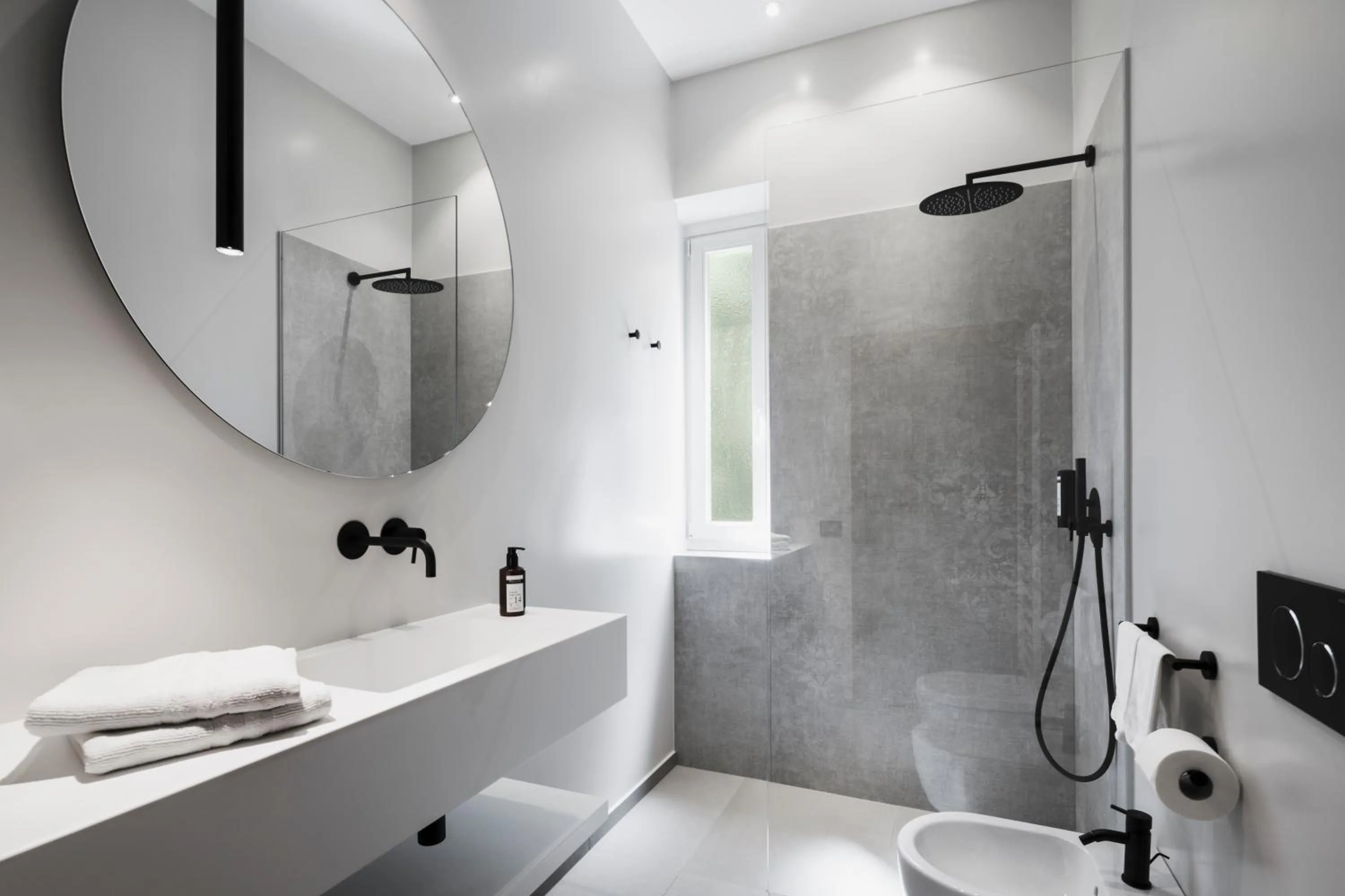 Shower in Windsor Merano Hotel & Suites