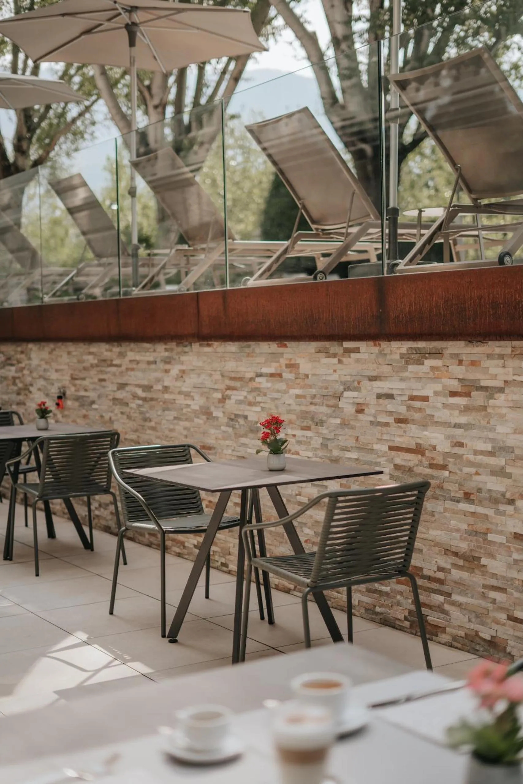 Patio in Windsor Merano Hotel & Suites