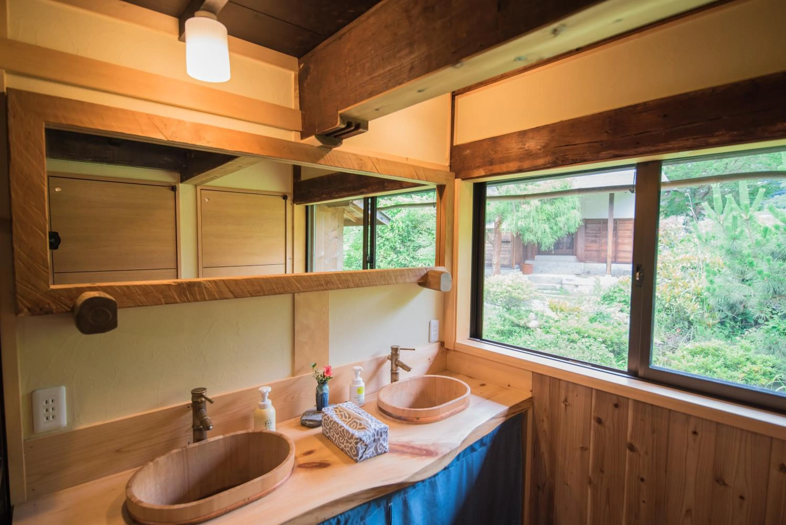 Area and facilities in Hostel Yui-an