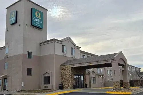 Quality Inn By Choice Hotels Kansas City International Airport Quality Inn By Choice Hotels Kansas City International Airport