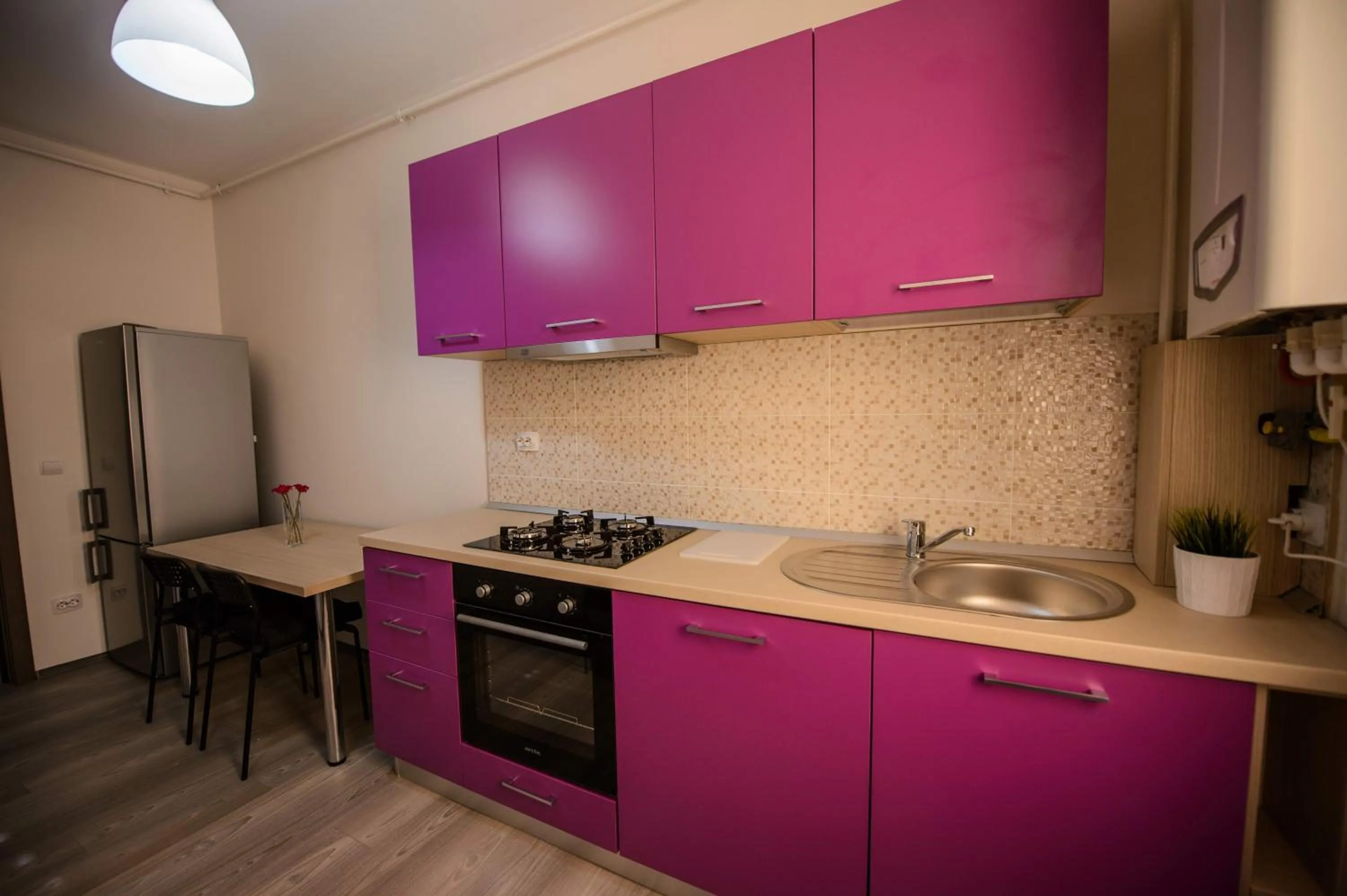 Kitchen or kitchenette in Magnum Residence