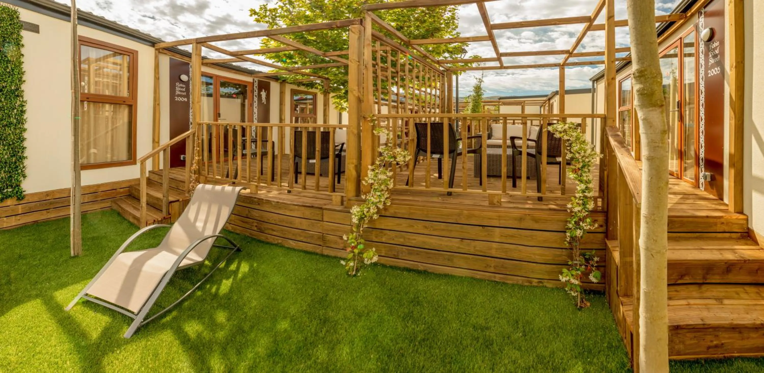 Balcony/Terrace in Magic Robin Hood