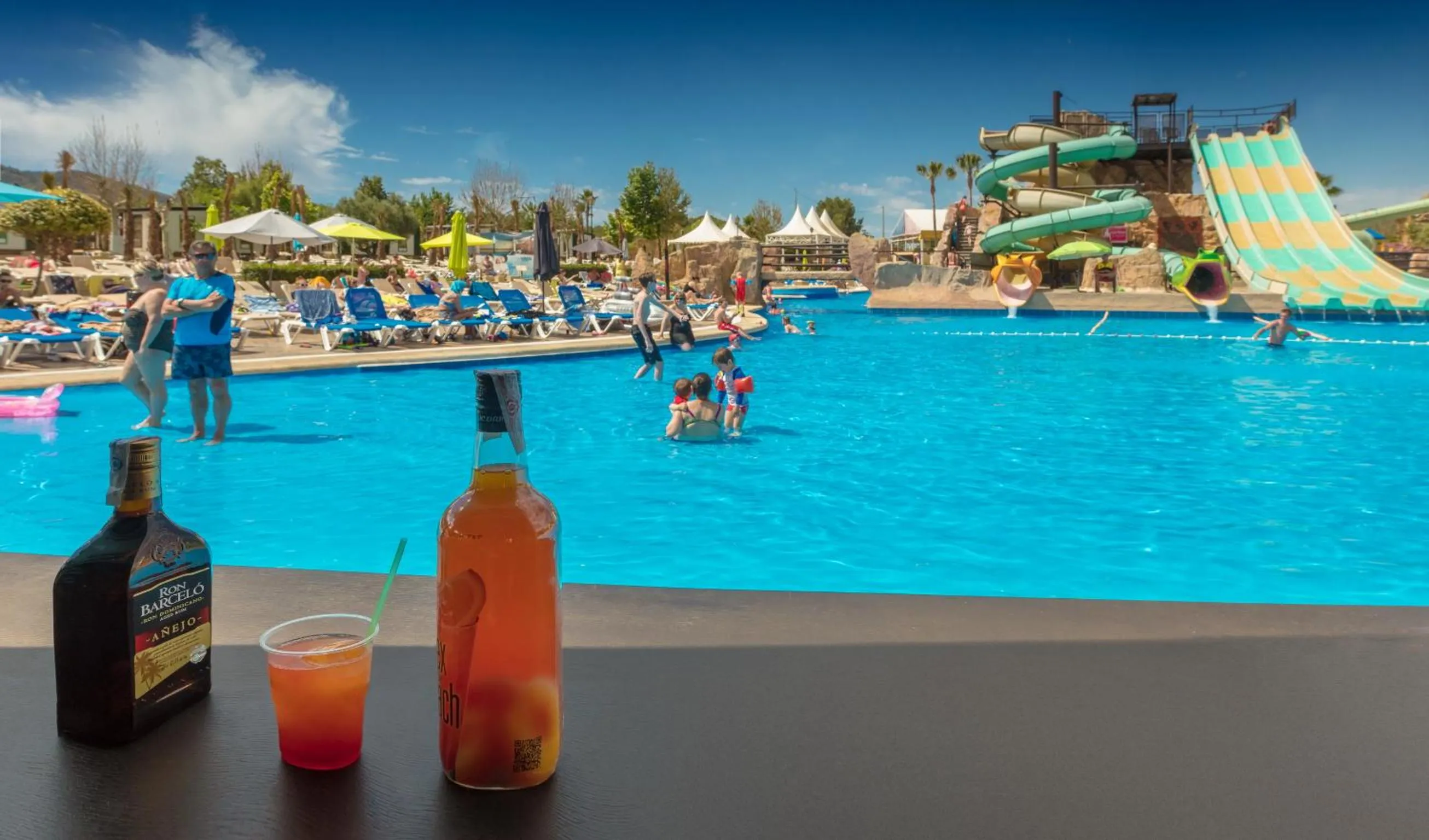 Area and facilities in Magic Robin Hood