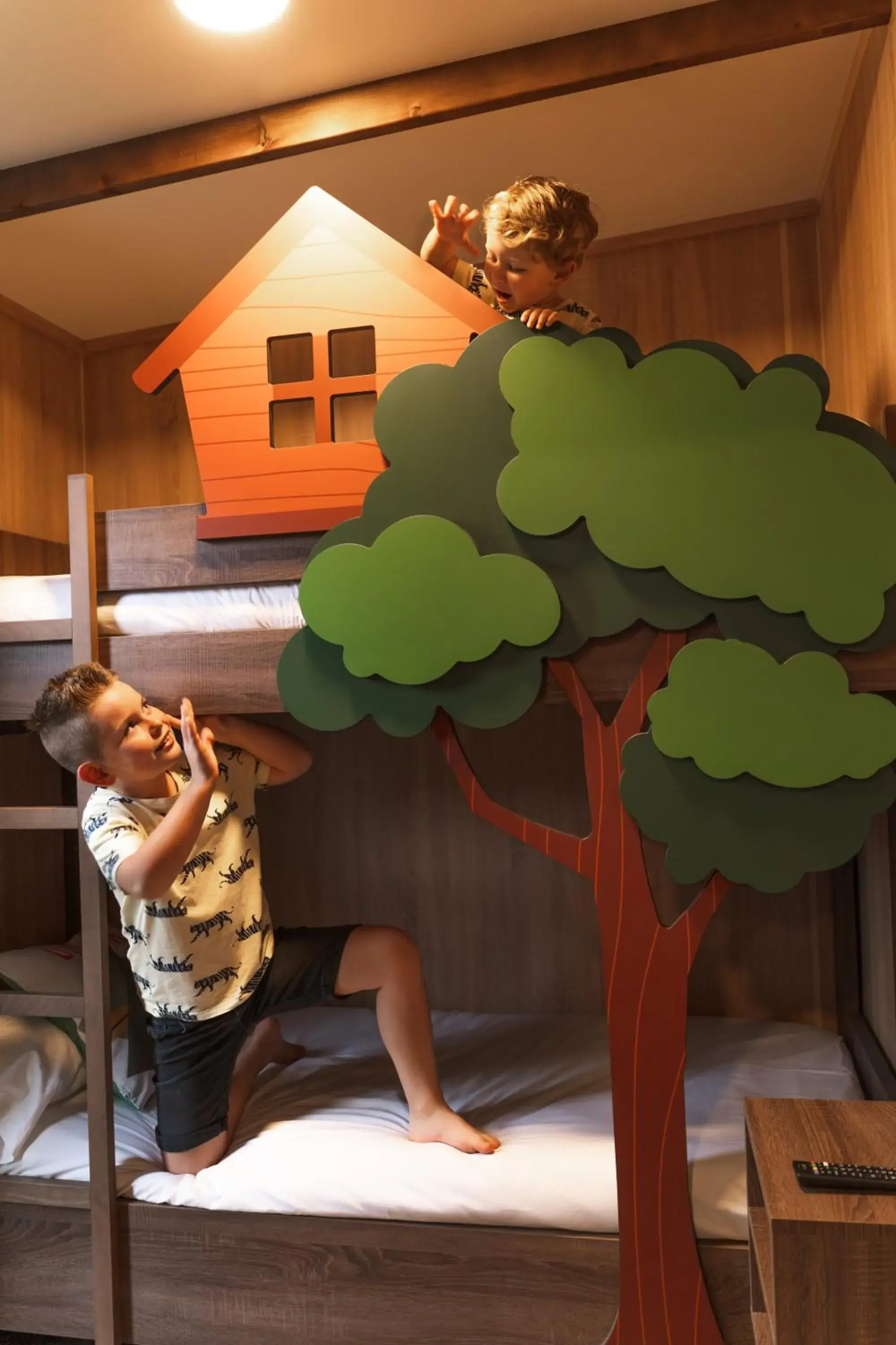 Bed in Magic Robin Hood Bed in Magic Robin Hood