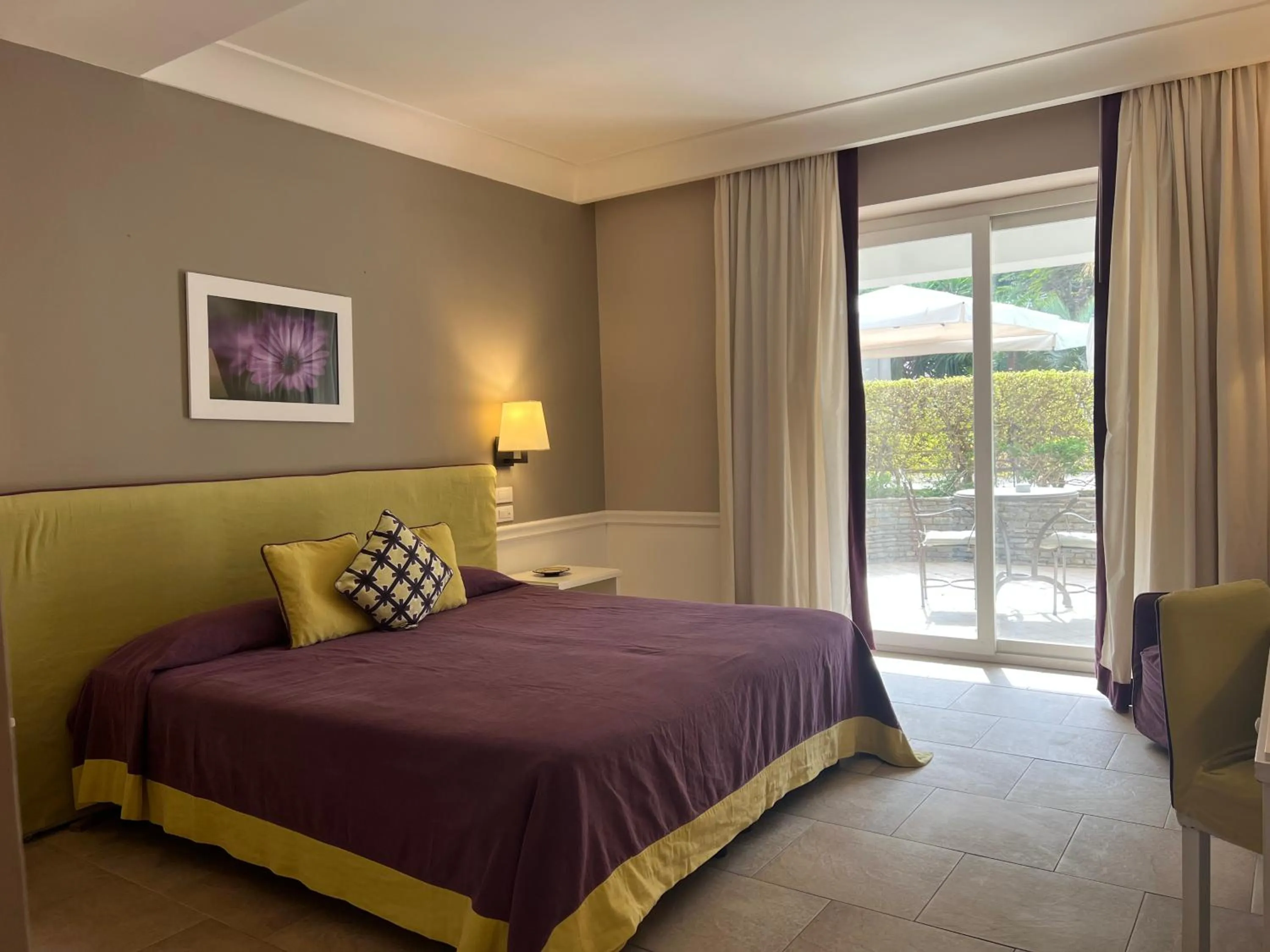 Photo of the whole room, Bed in Hotel Della Piccola Marina