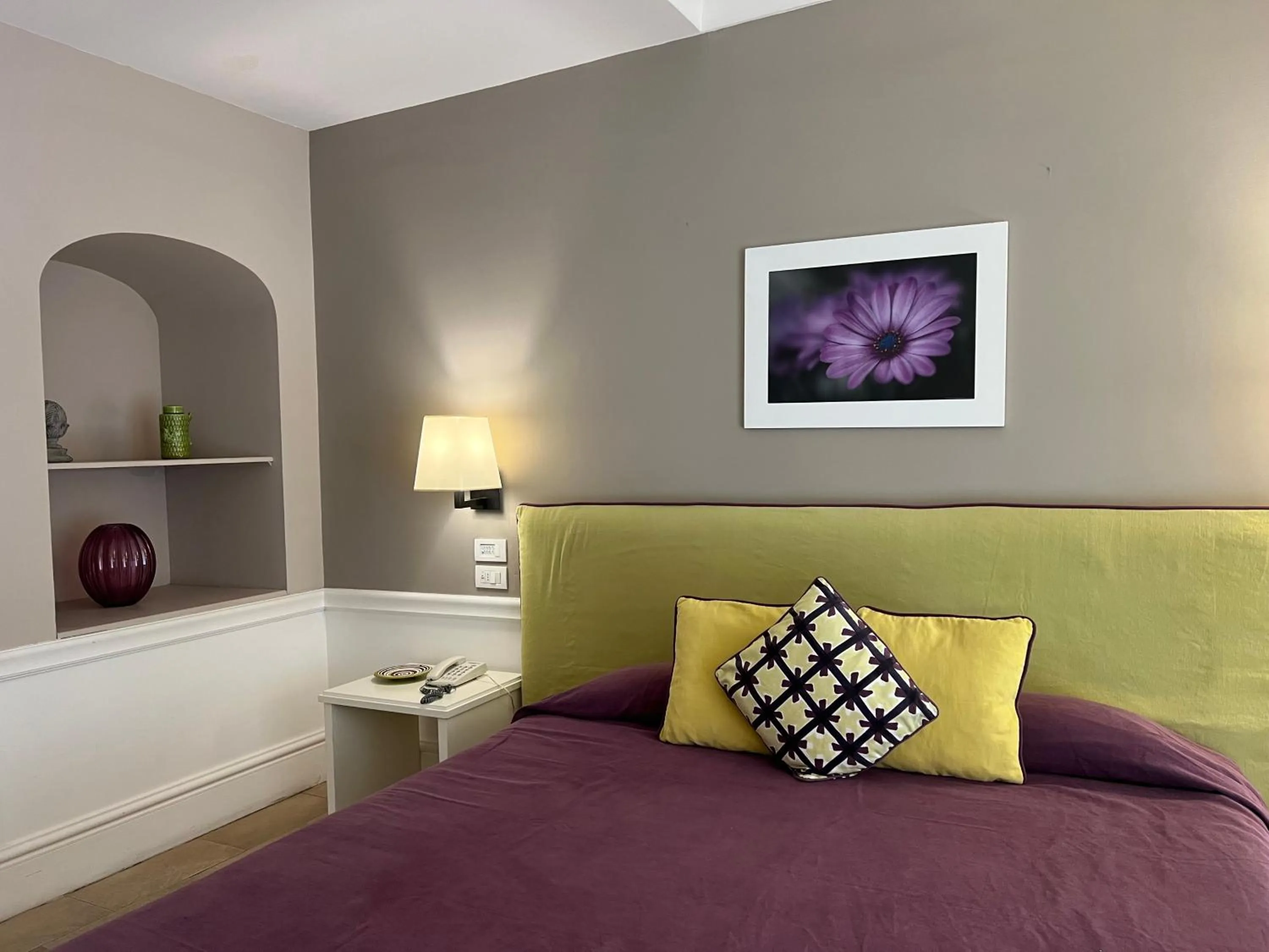 Bed in Hotel Della Piccola Marina