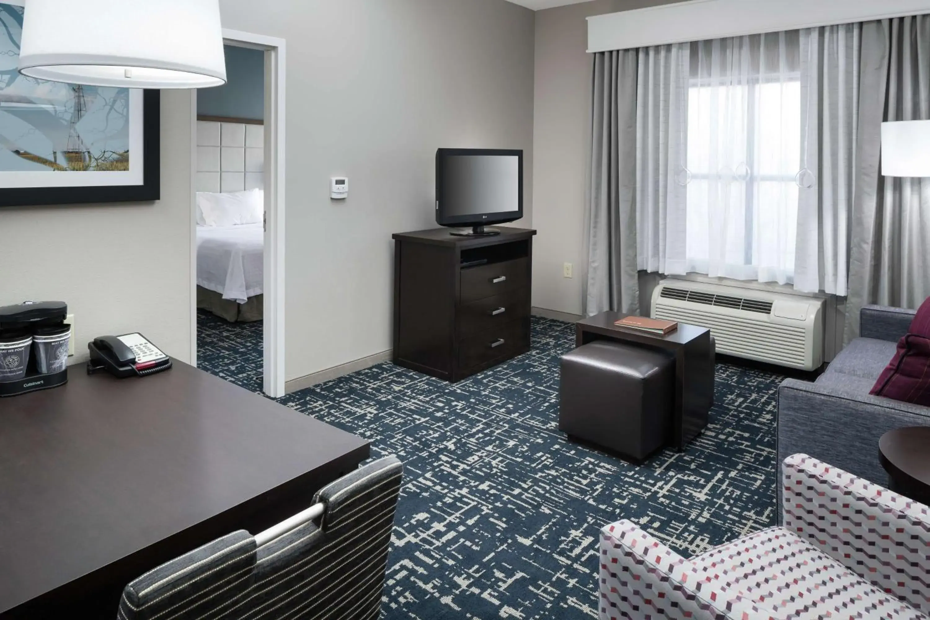One-Bedroom King Suite - Non-Smoking in Homewood Suites by Hilton Cedar Rapids-North One-Bedroom King Suite - Non-Smoking in Homewood Suites by Hilton Cedar Rapids-North