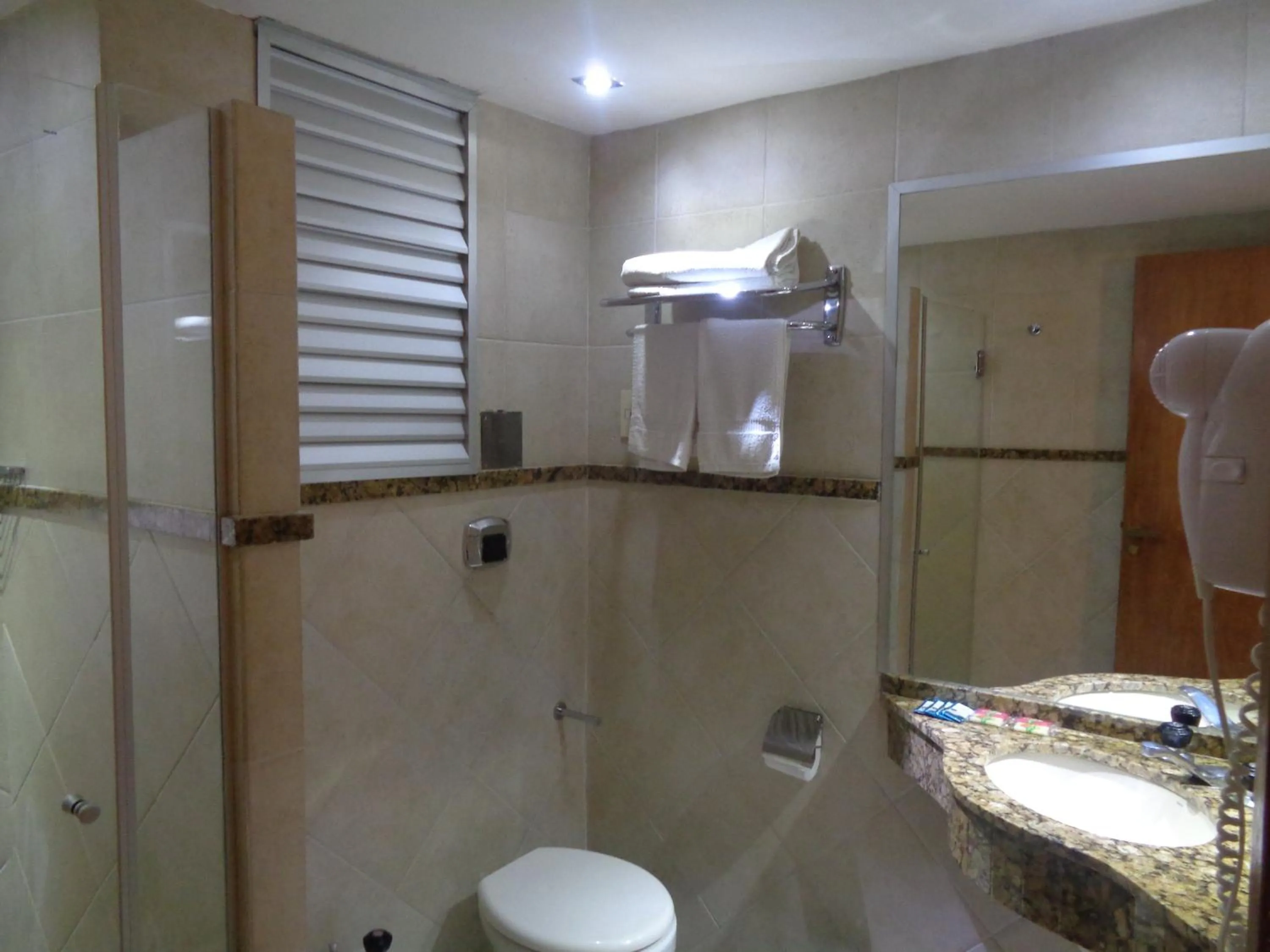 Bathroom in Premier Hill Suites Hotel