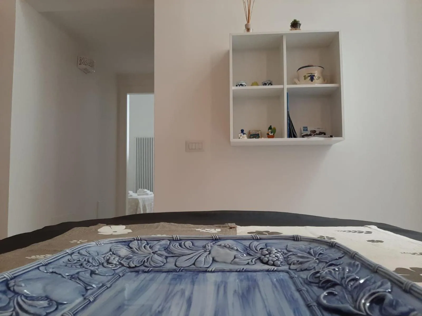 Decorative detail, Bed in Le Bifore B&B