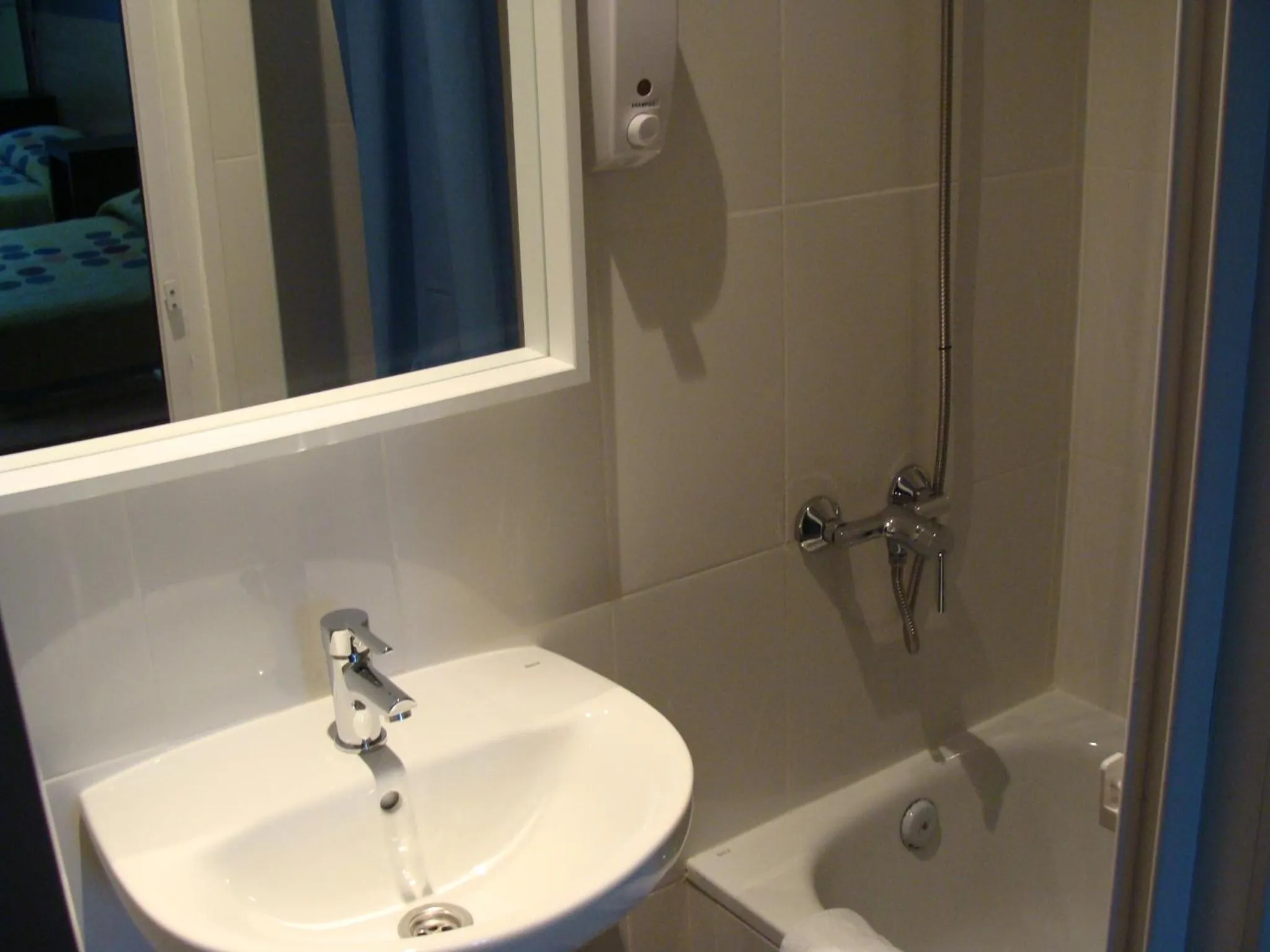 Bathroom in Hostal Oliver