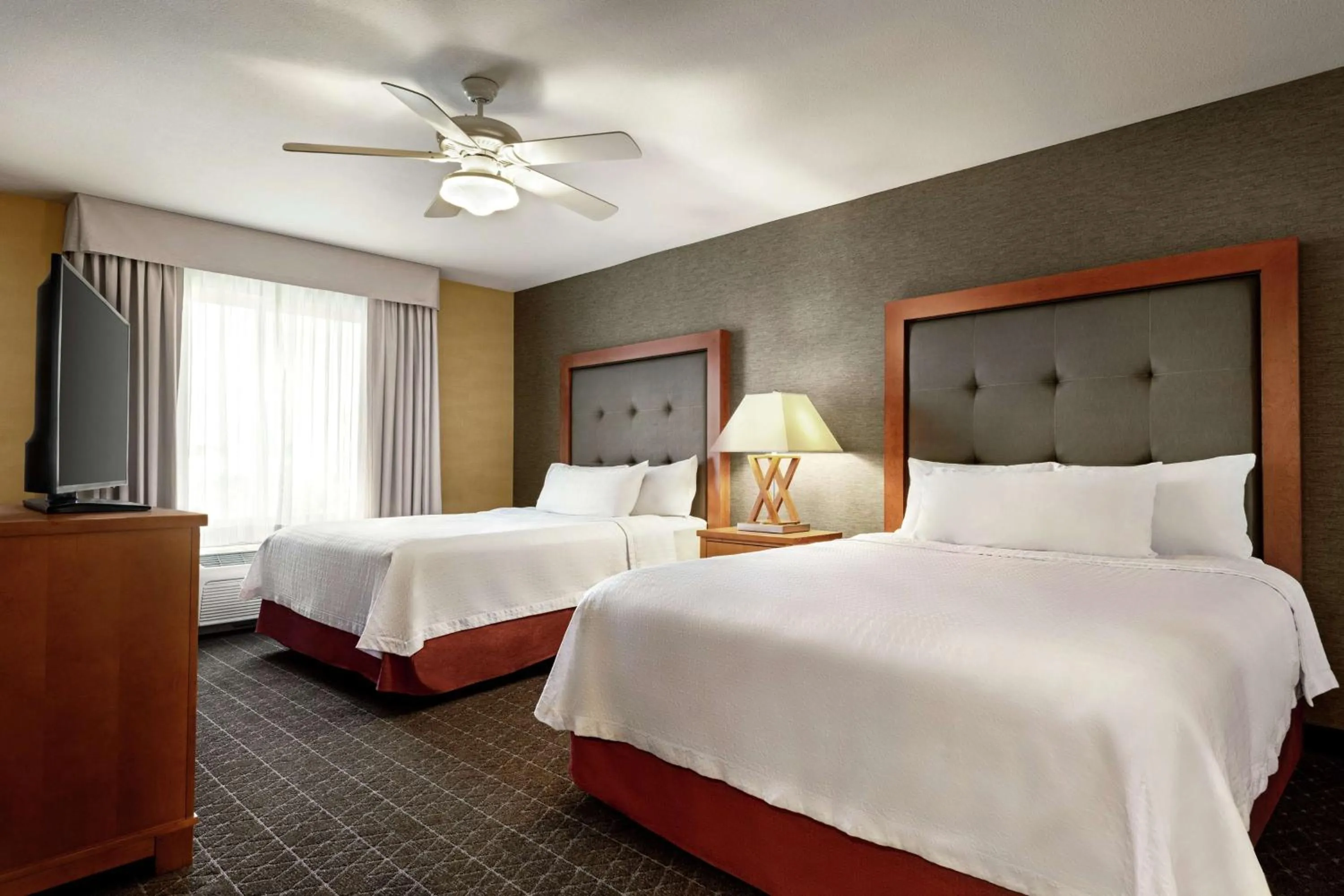 Bedroom, Bed in Homewood Suites by Hilton Allentown-West/Fogelsville