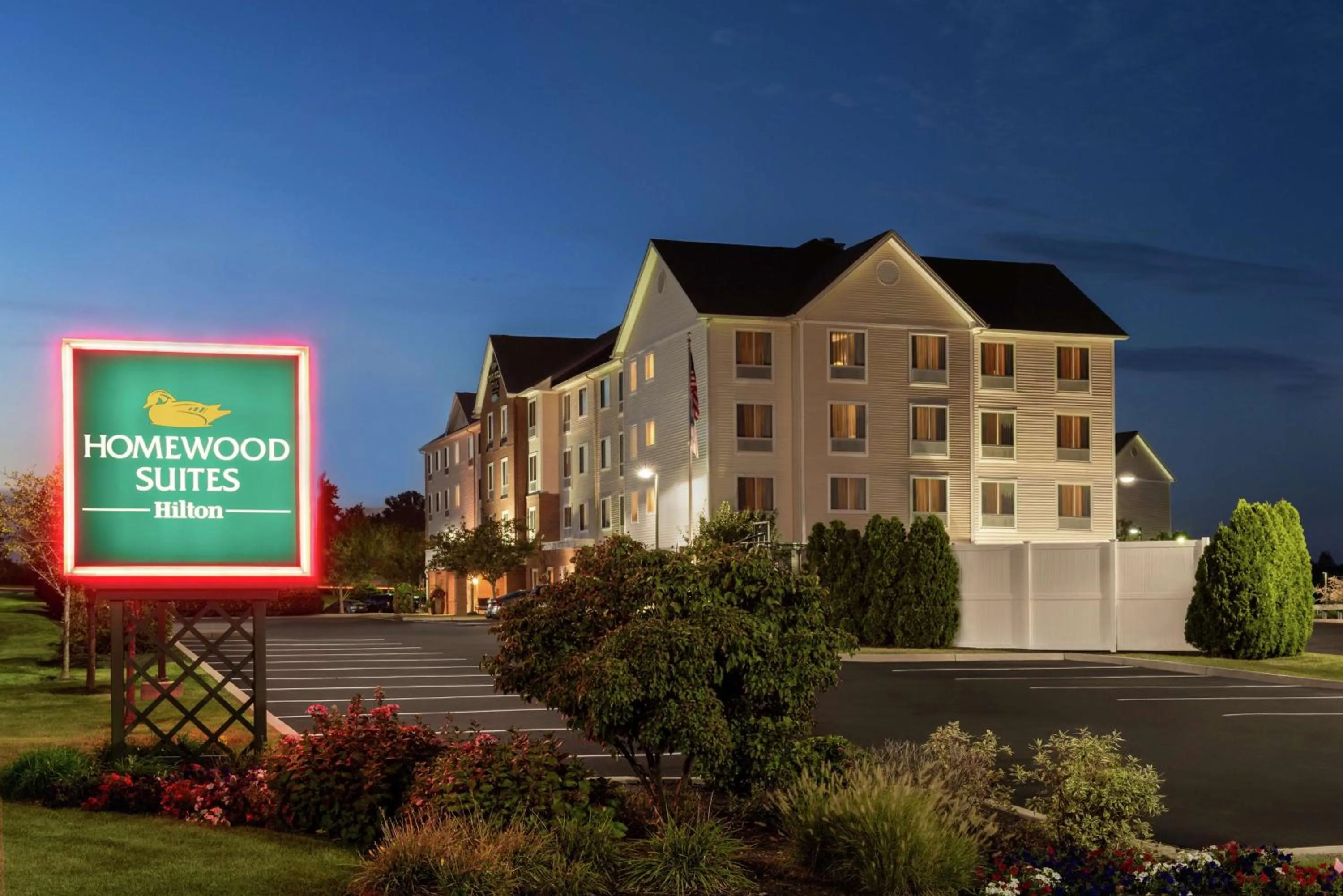 Property building in Homewood Suites by Hilton Allentown-West/Fogelsville
