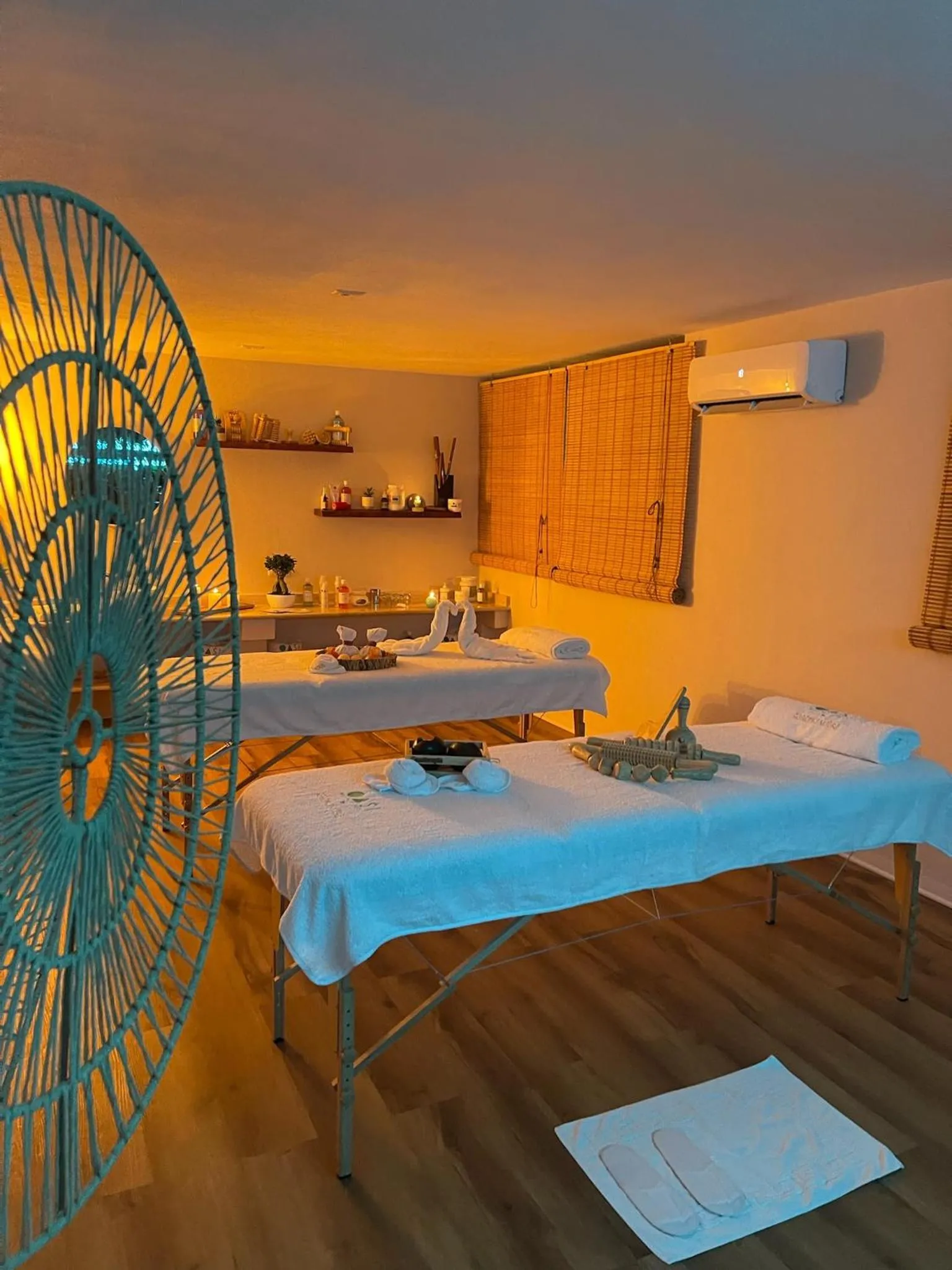 Spa and wellness centre/facilities, Bed in Hotel Premiere