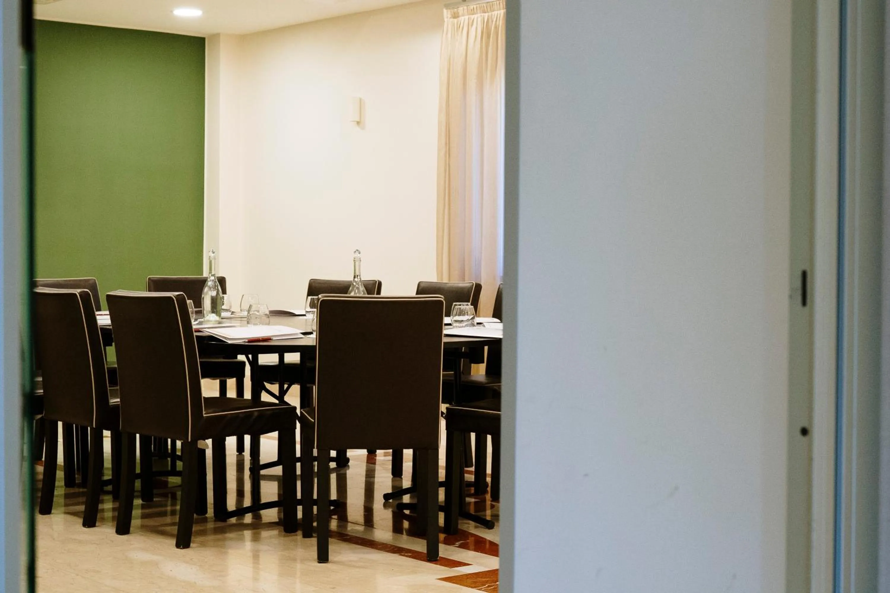 Meeting/conference room in Hotel Premiere