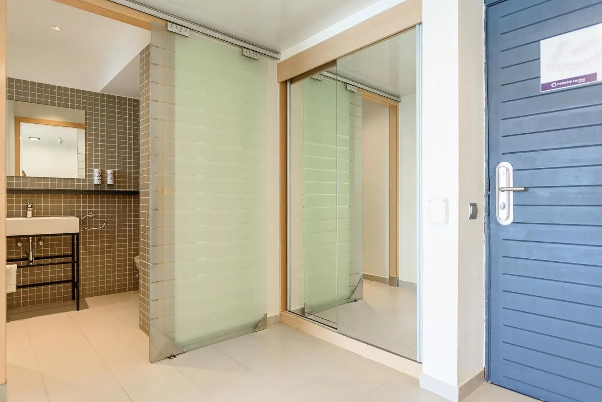 Twin Room with Sea View in FERGUS Cap Roig Twin Room with Sea View in FERGUS Cap Roig