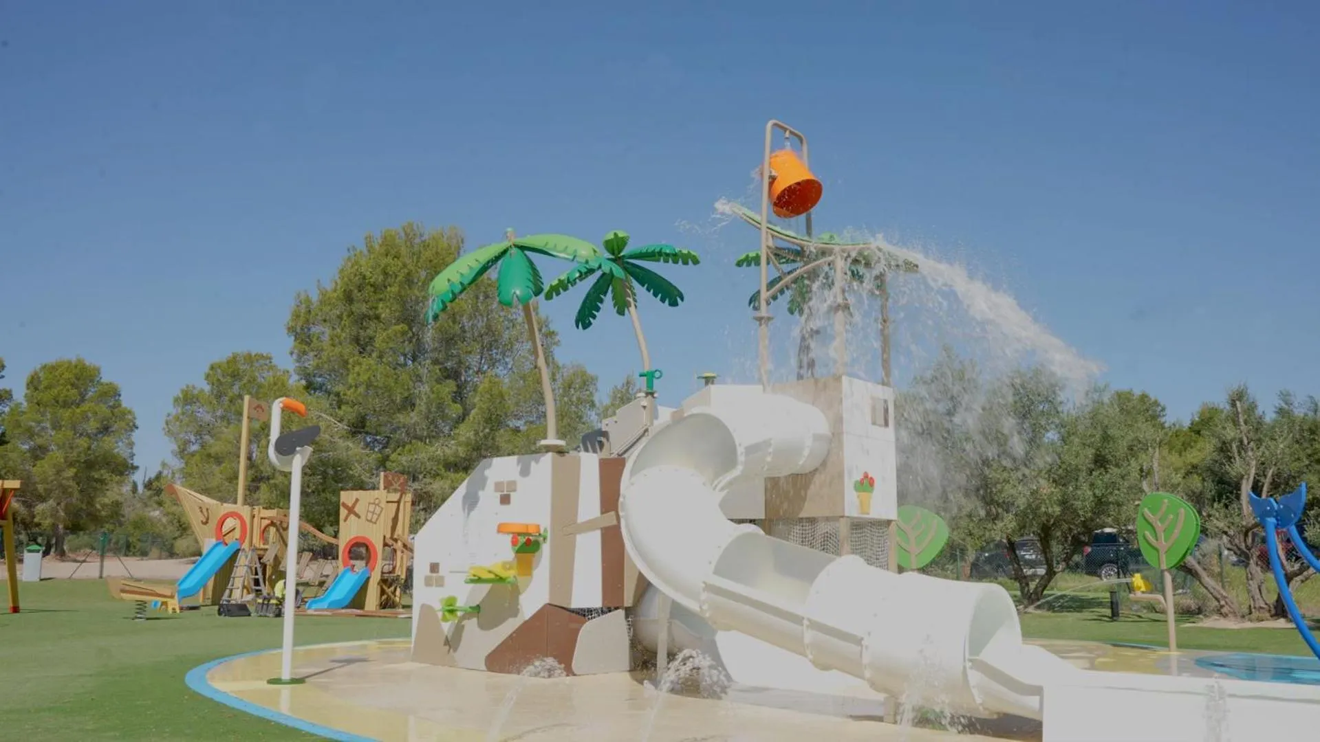 Aqua park in FERGUS Cap Roig