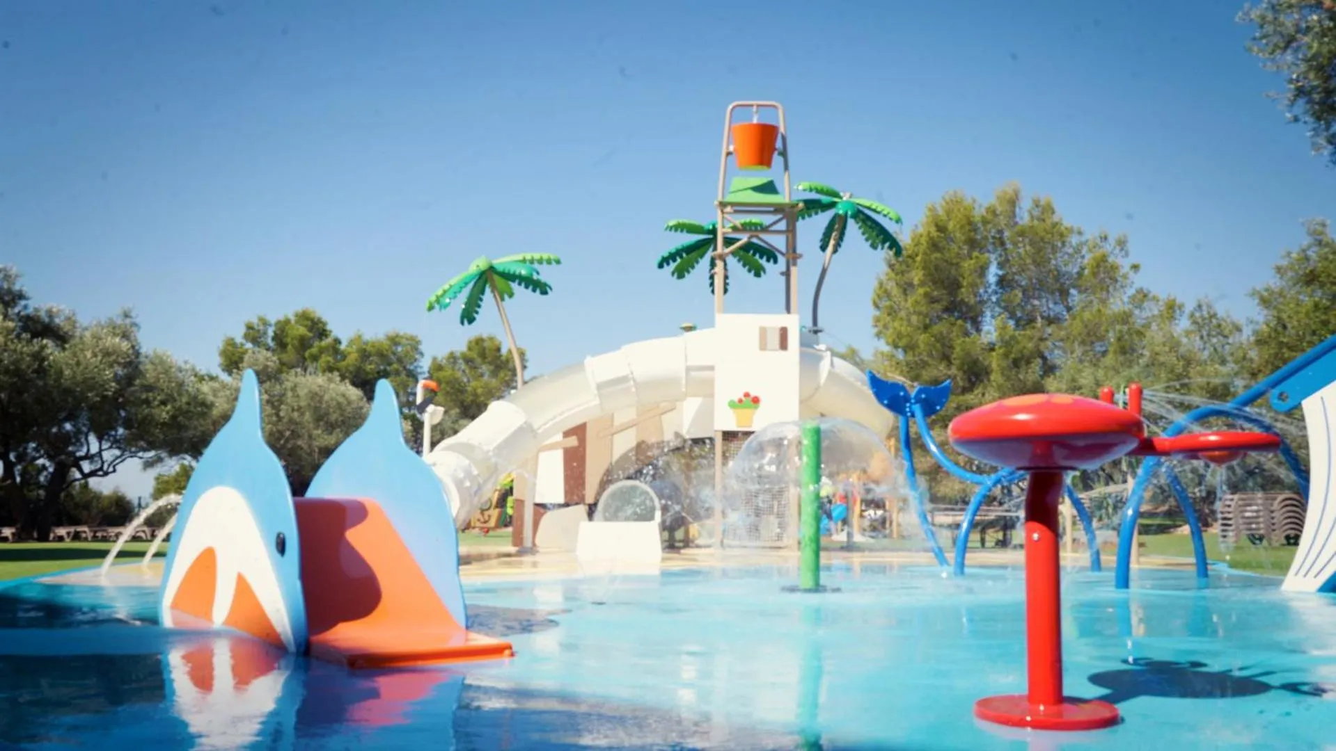 Aqua park in FERGUS Cap Roig