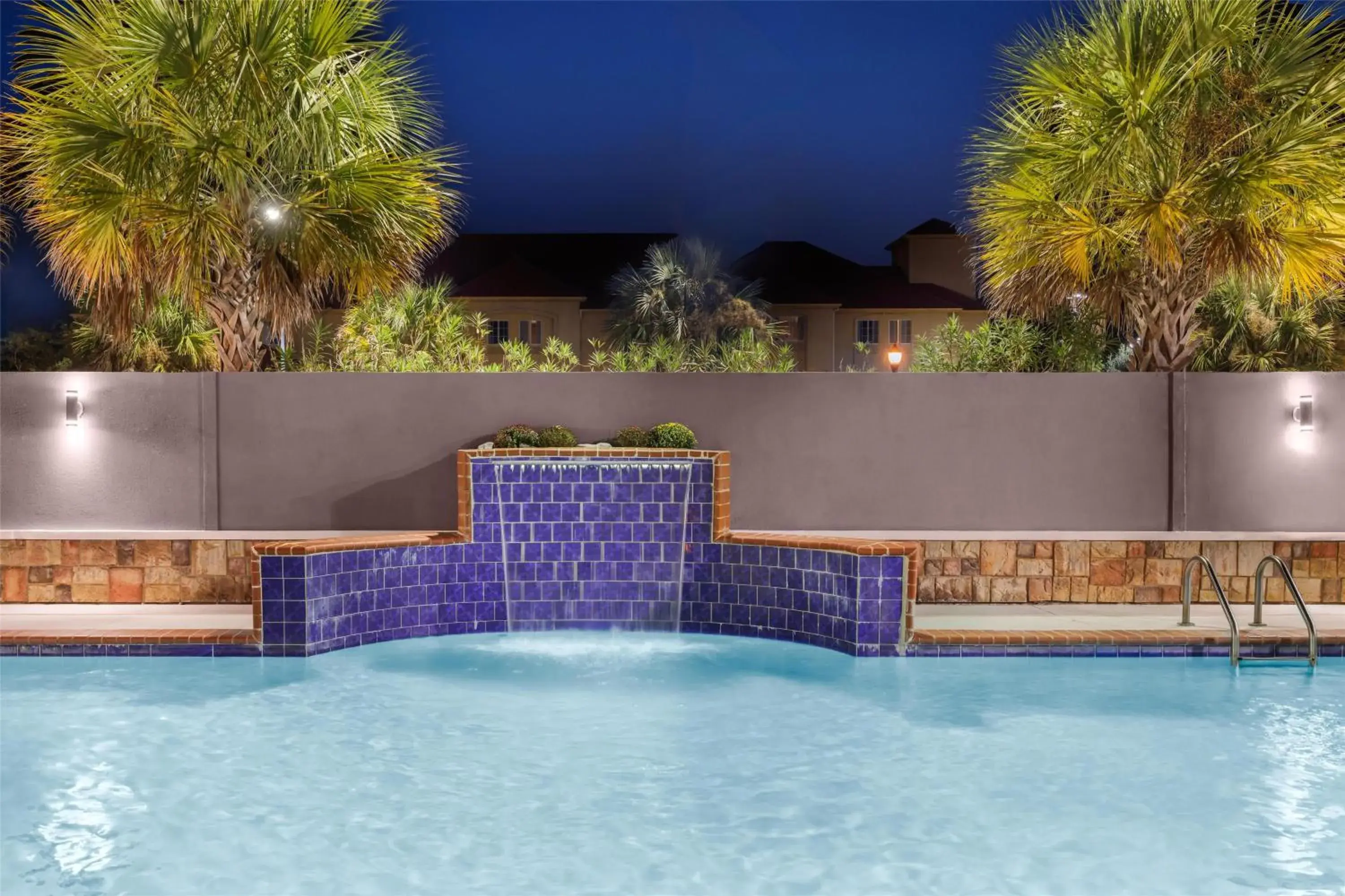 Pool view in Homewood Suites by Hilton Slidell Pool view in Homewood Suites by Hilton Slidell