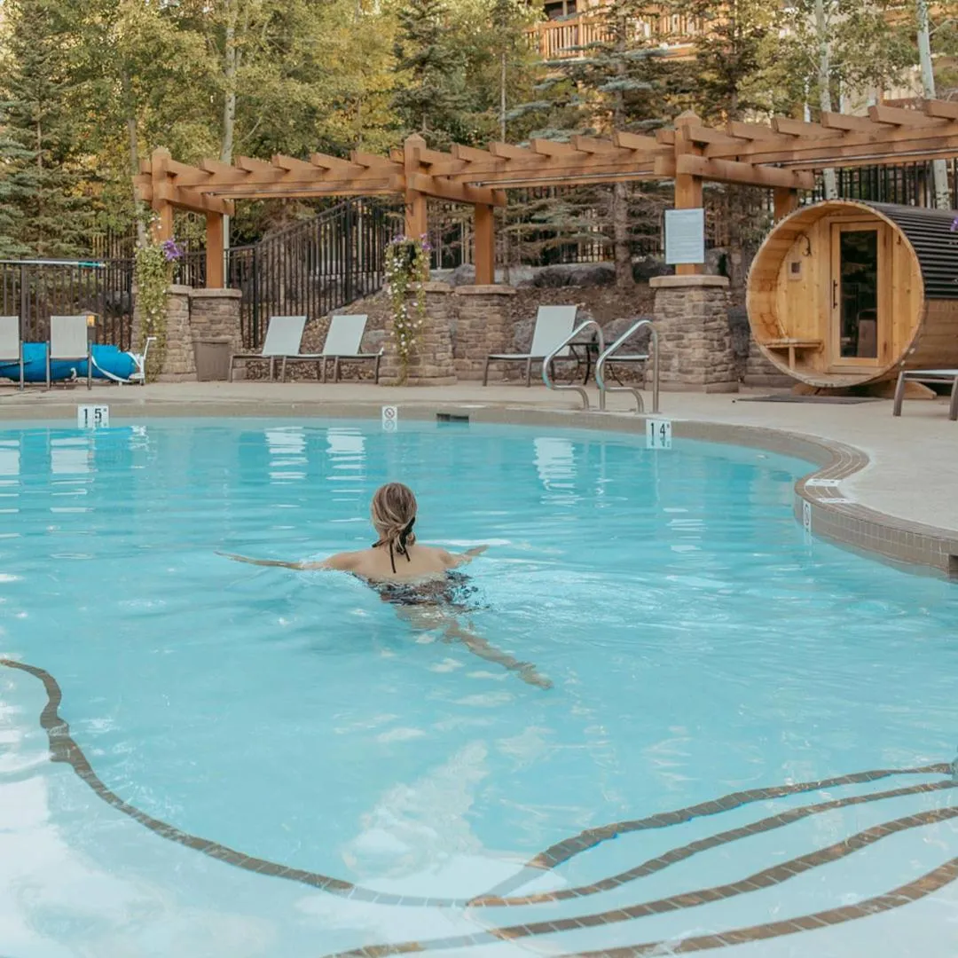 Swimming pool in Stoneridge Mountain Resort