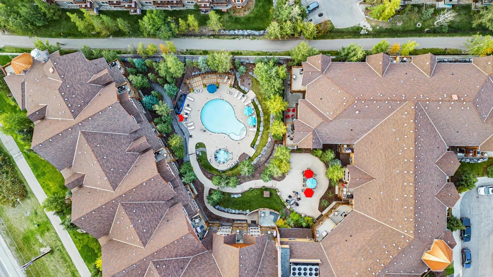 Swimming pool in Stoneridge Mountain Resort