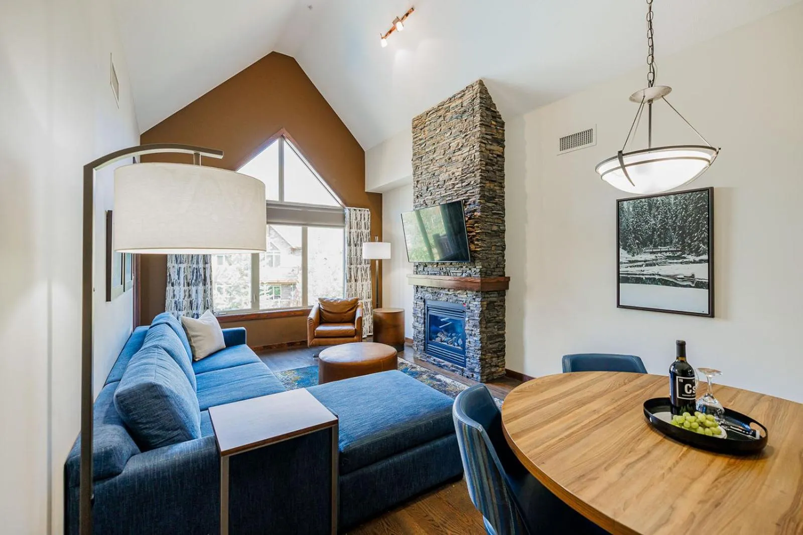 Living room in Stoneridge Mountain Resort