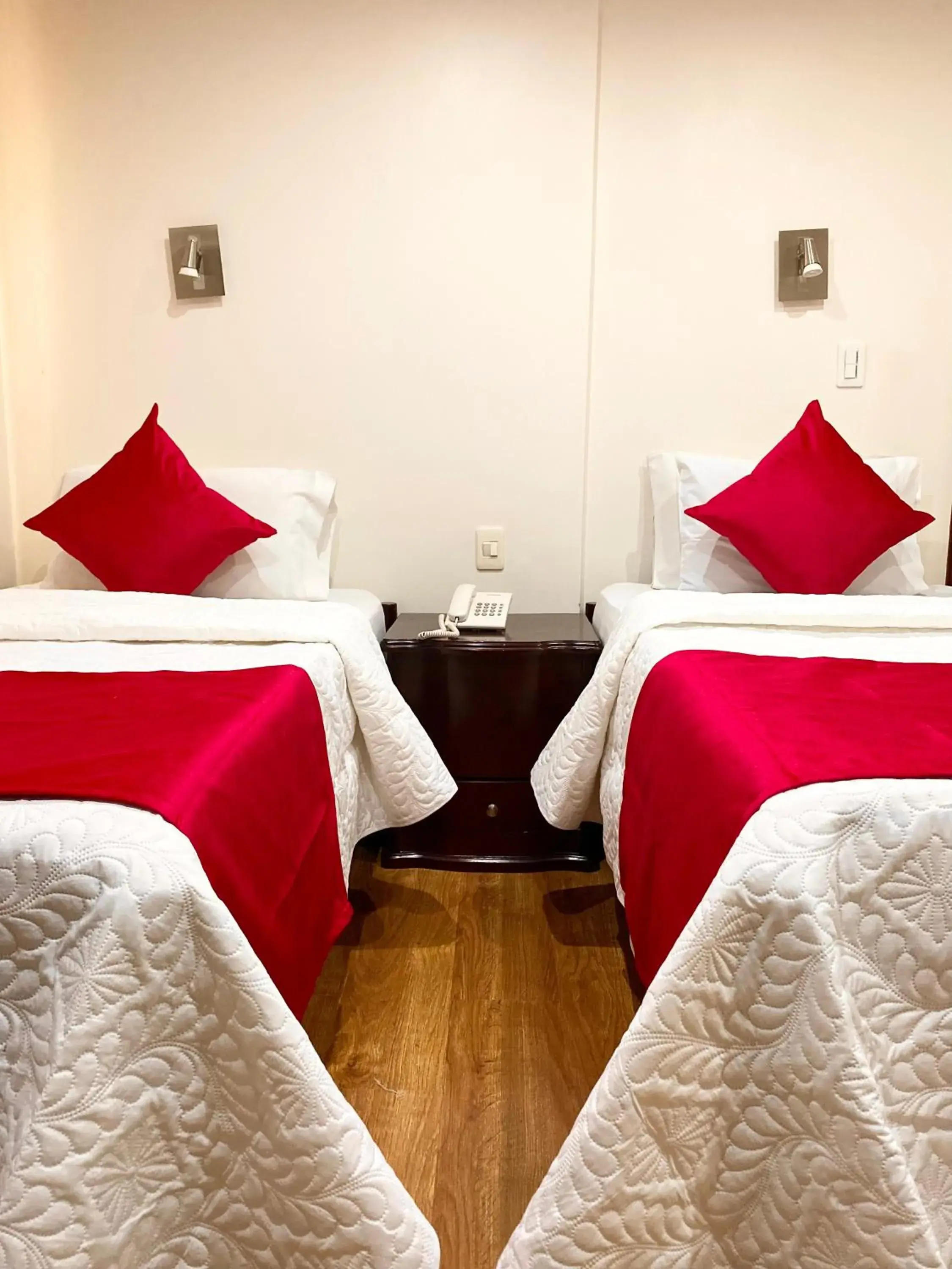 Bed in Hotel Fontibon Bed in Hotel Fontibon