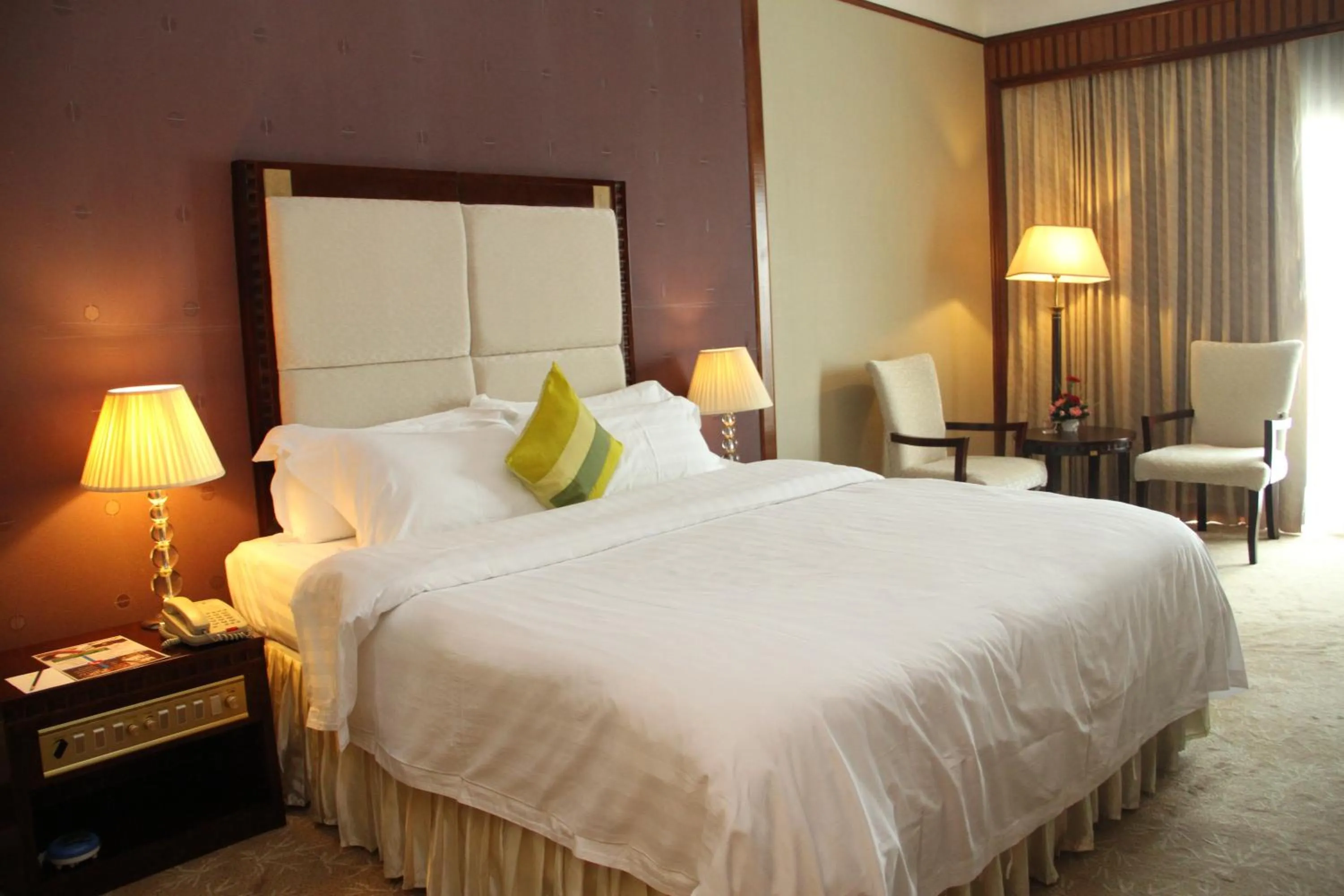 Bedroom, Bed in Don Chan Palace Hotel & Convention