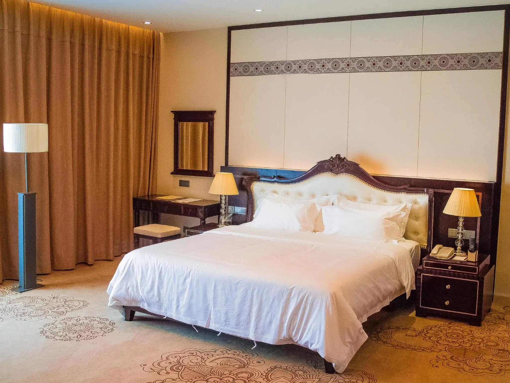 Bed in Don Chan Palace Hotel & Convention